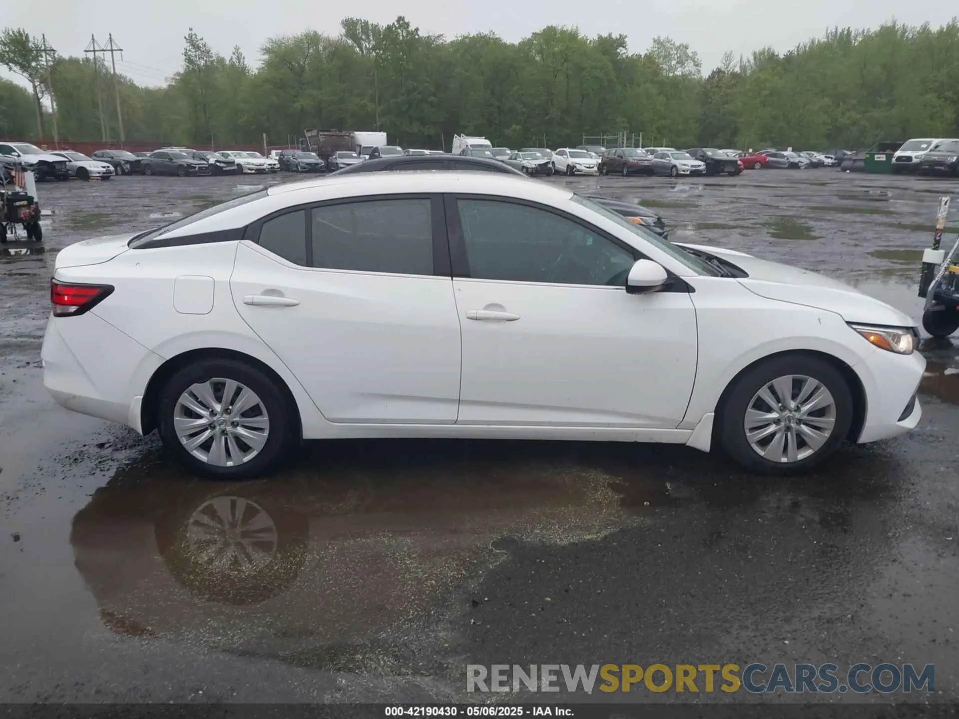 13 fotografías del automóvil dañado 3N1AB8BV1LY242900 NISSAN SENTRA 2020
