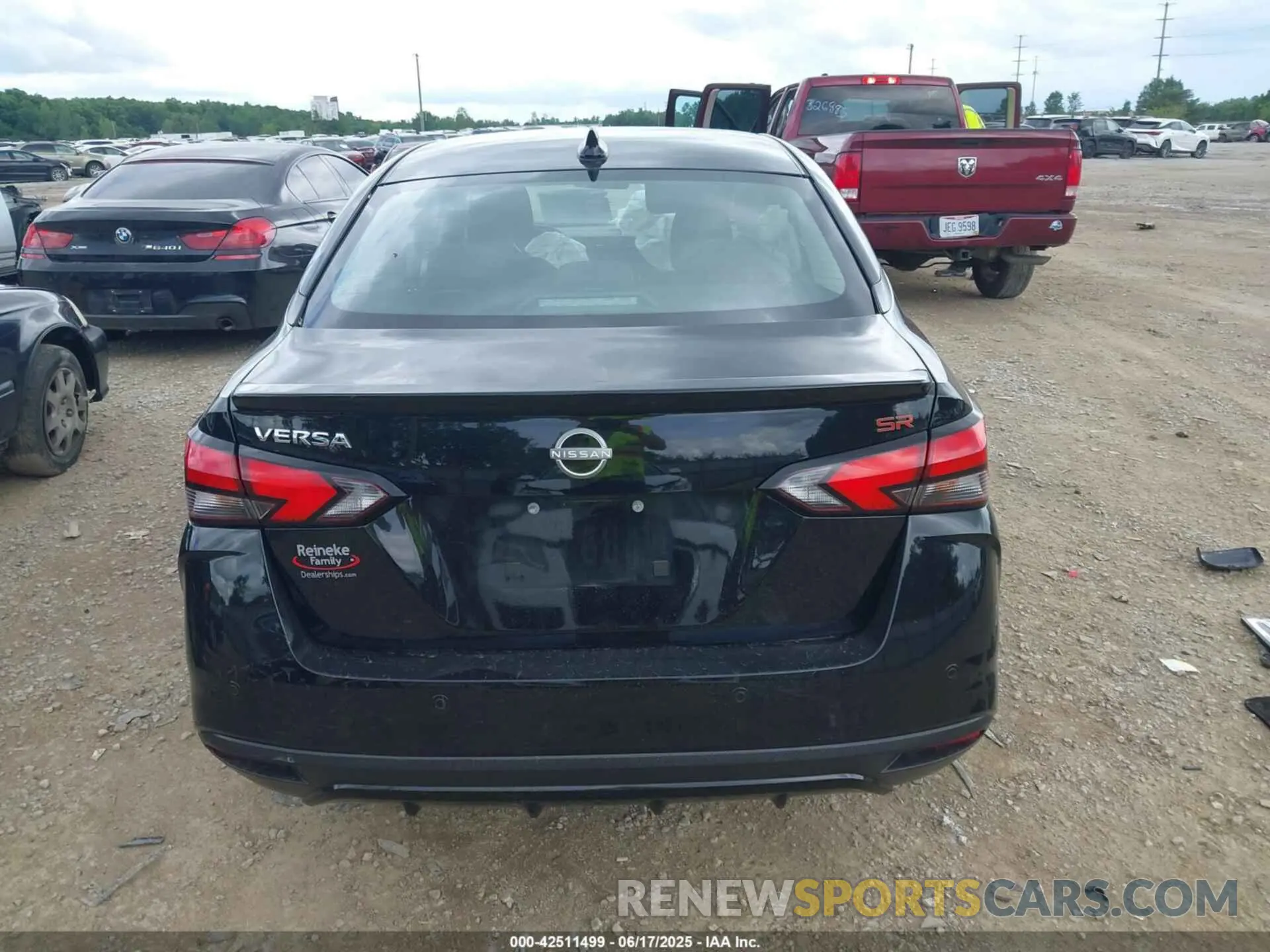 17 fotografías del automóvil dañado 3N1AB8BV1LY255100 NISSAN SENTRA 2020