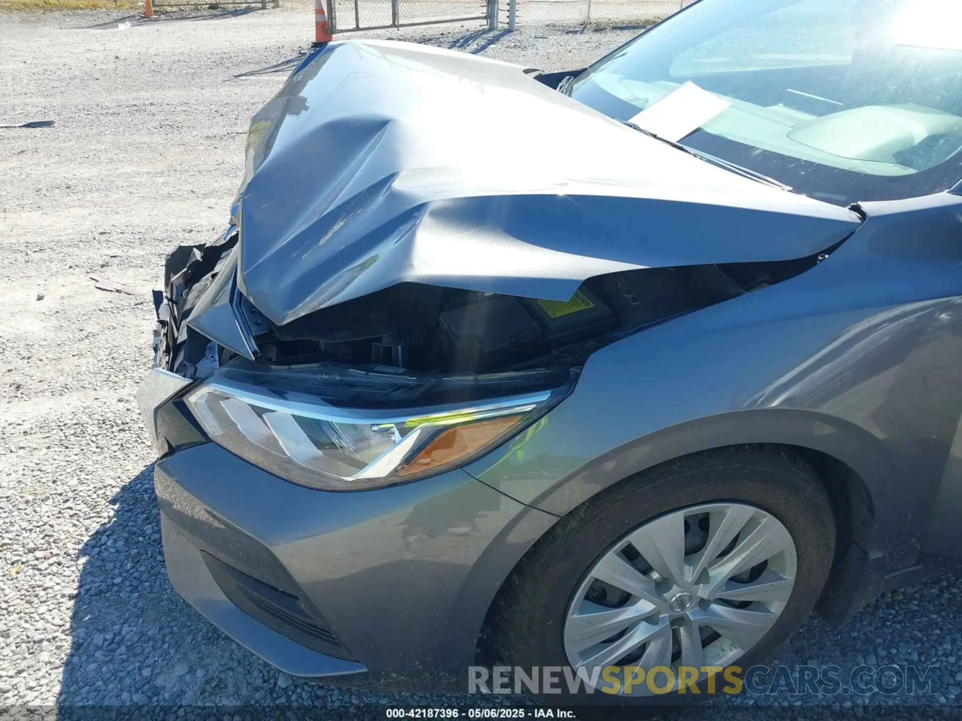 19 fotografías del automóvil dañado 3N1AB8BV1LY308099 NISSAN SENTRA 2020