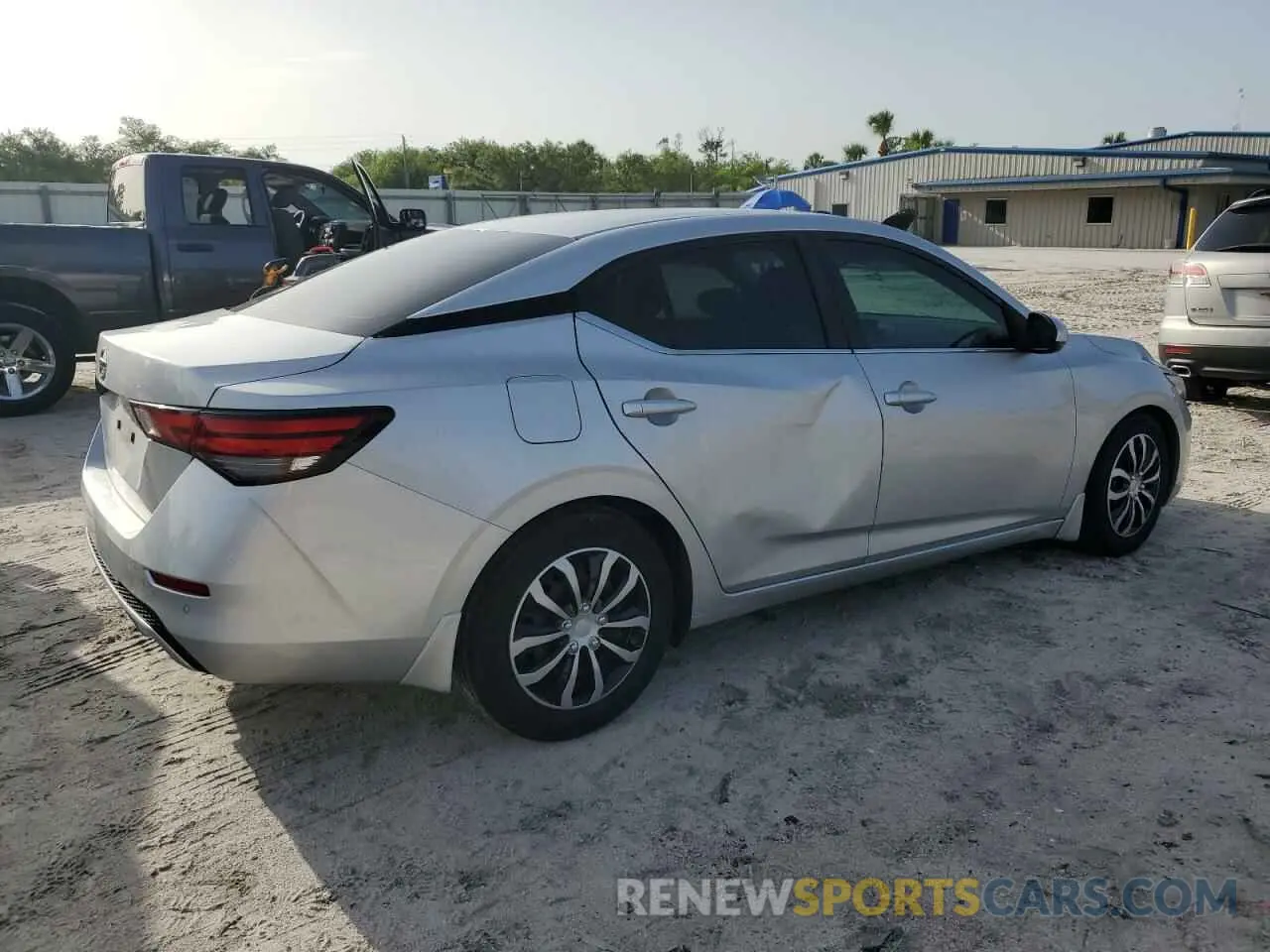 3 fotografías del automóvil dañado 3N1AB8BV2LY268129 NISSAN SENTRA 2020