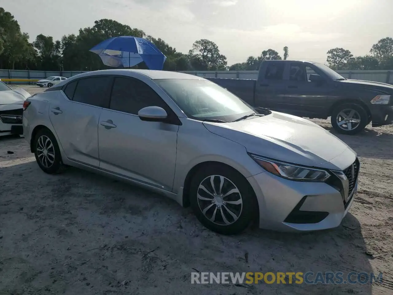 4 fotografías del automóvil dañado 3N1AB8BV2LY268129 NISSAN SENTRA 2020