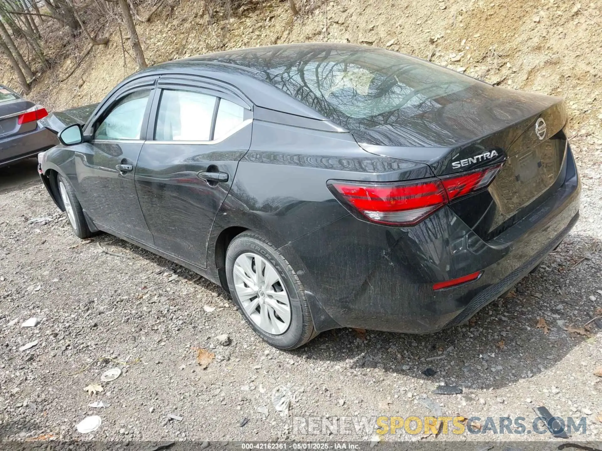 3 fotografías del automóvil dañado 3N1AB8BV2LY308418 NISSAN SENTRA 2020
