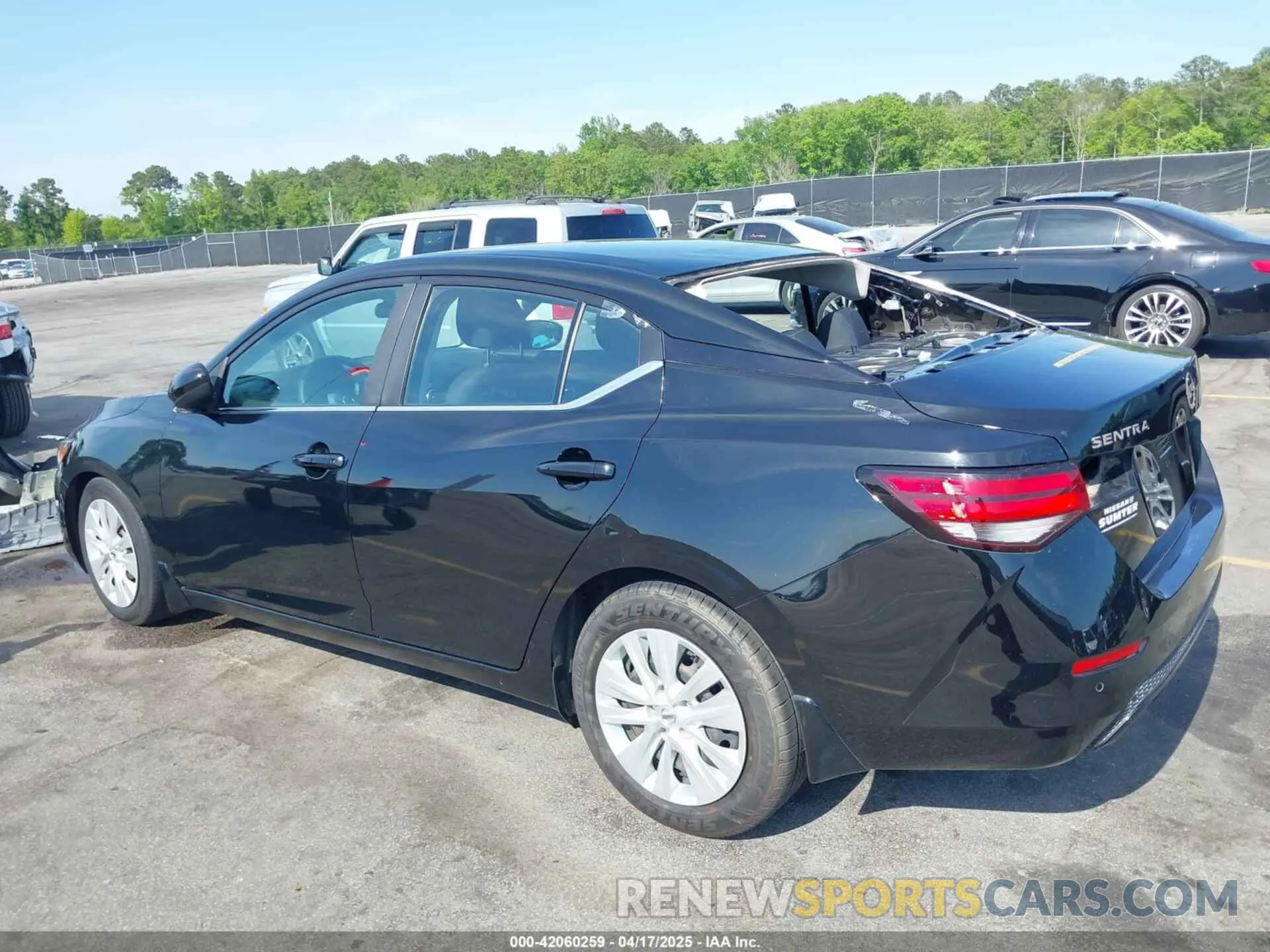 3 fotografías del automóvil dañado 3N1AB8BV4LY205923 NISSAN SENTRA 2020