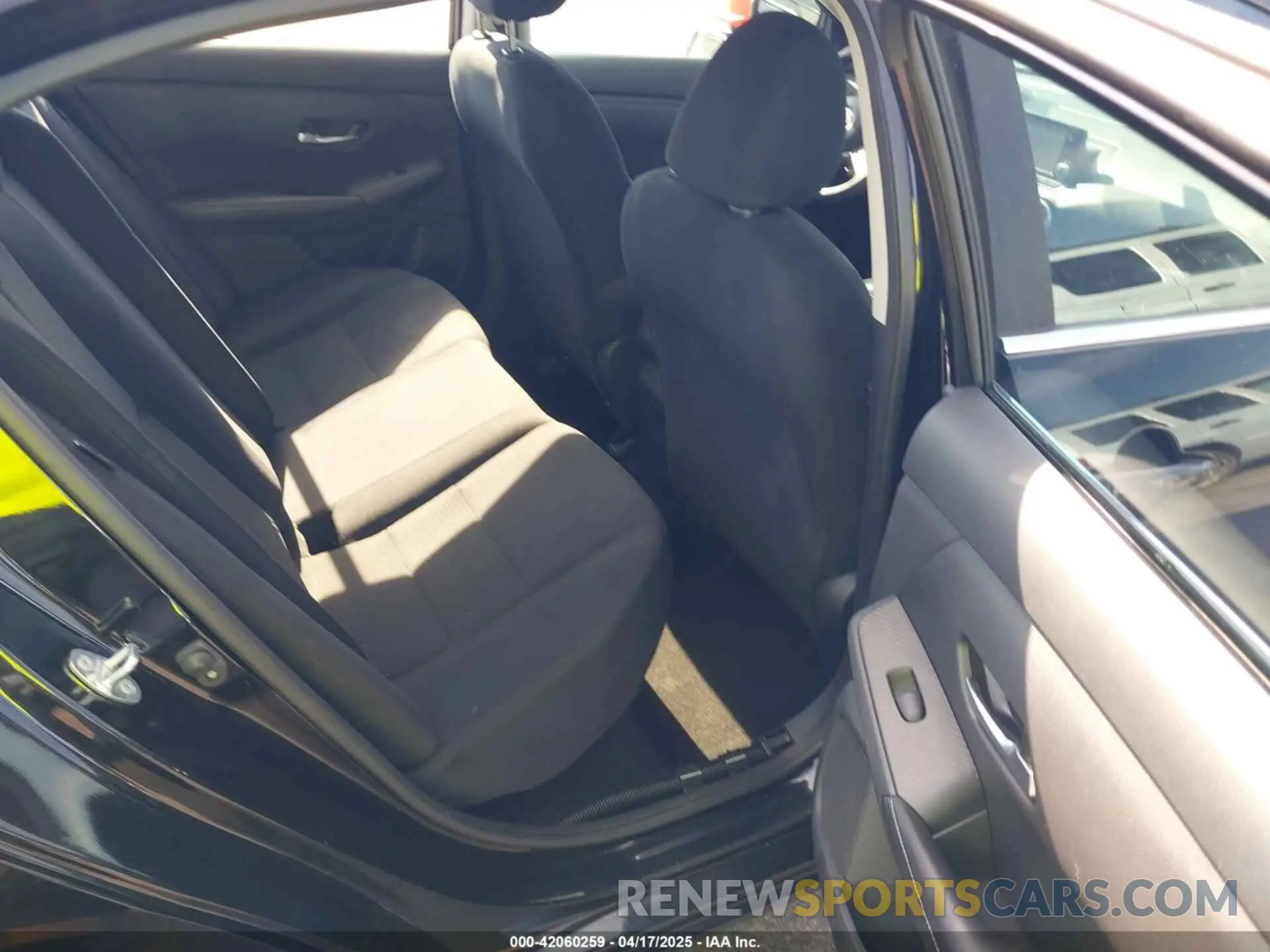 8 fotografías del automóvil dañado 3N1AB8BV4LY205923 NISSAN SENTRA 2020