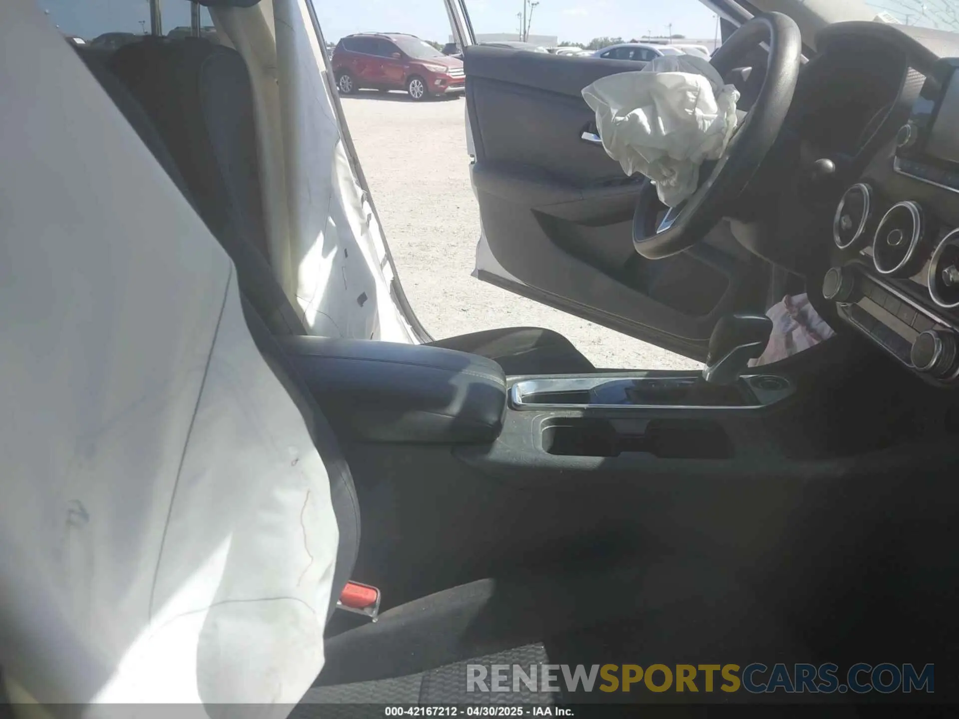 5 fotografías del automóvil dañado 3N1AB8BV5LY275270 NISSAN SENTRA 2020