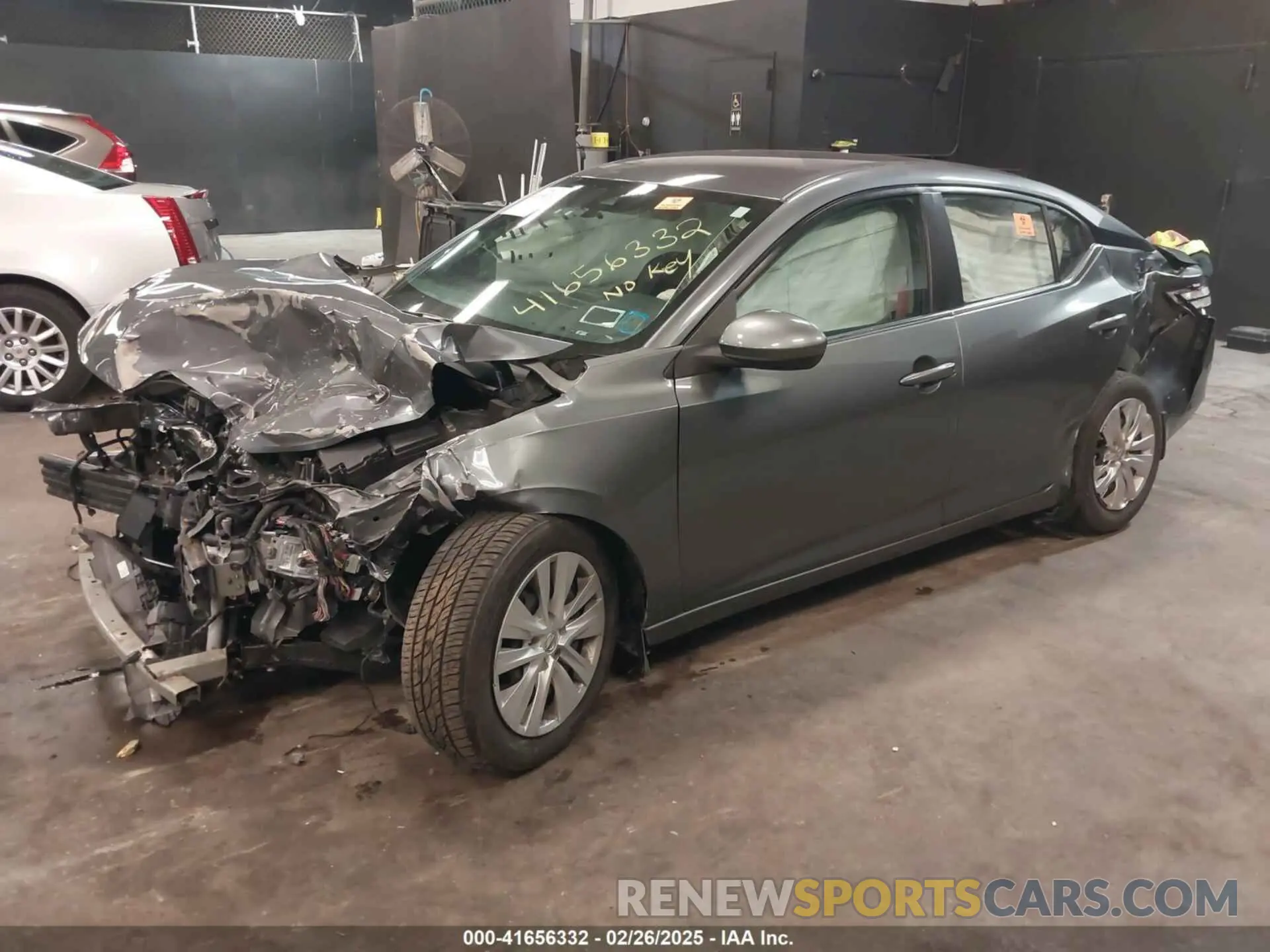 2 fotografías del automóvil dañado 3N1AB8BV5LY308865 NISSAN SENTRA 2020