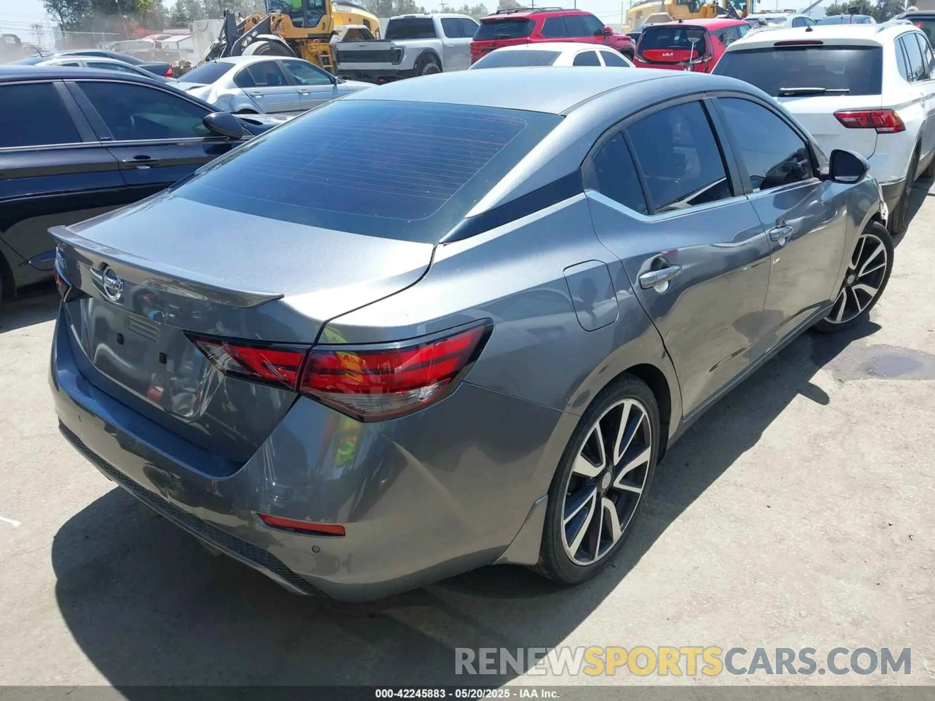 4 fotografías del automóvil dañado 3N1AB8BV6LY225509 NISSAN SENTRA 2020