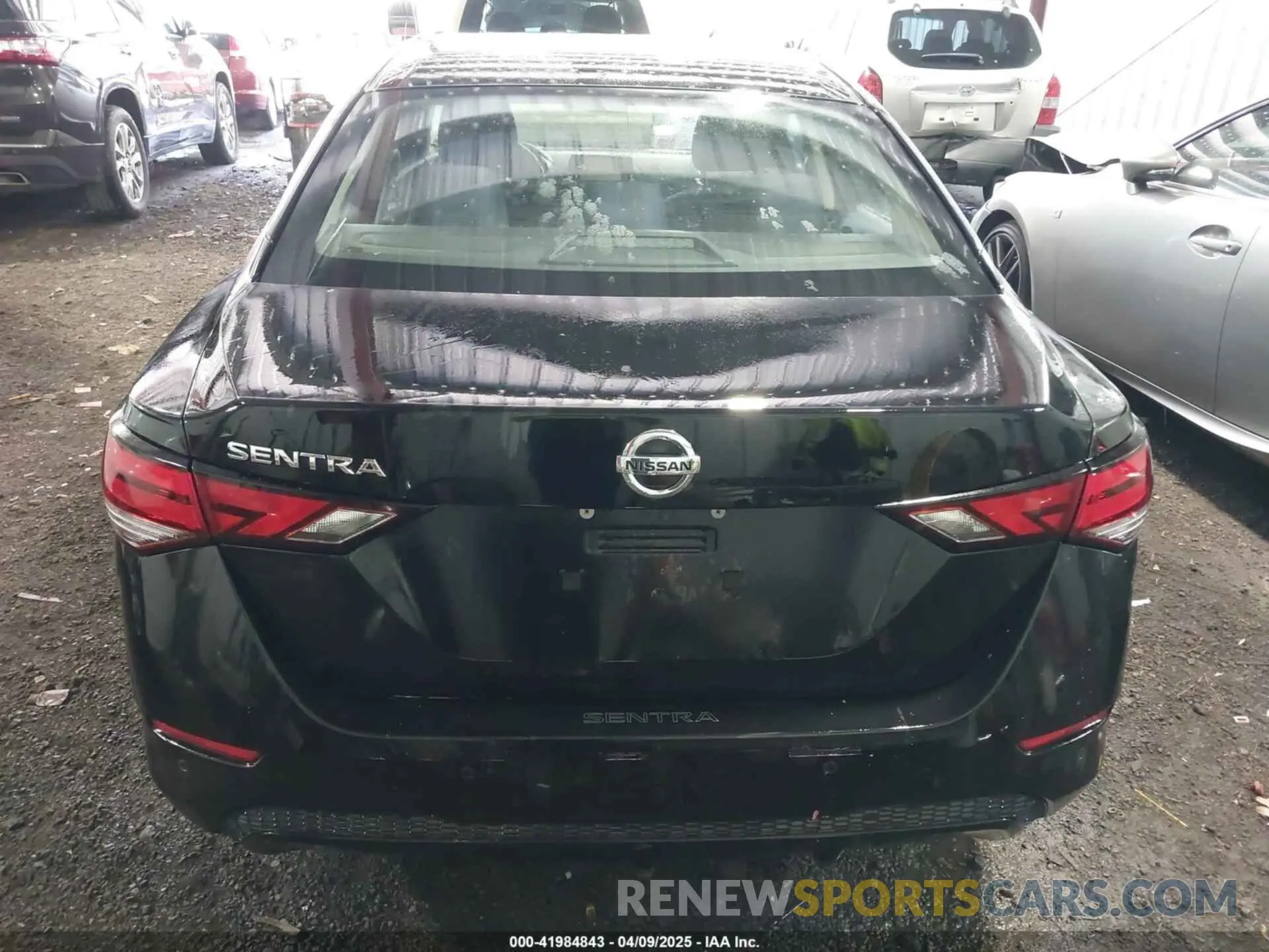 17 fotografías del automóvil dañado 3N1AB8BV7LY298405 NISSAN SENTRA 2020