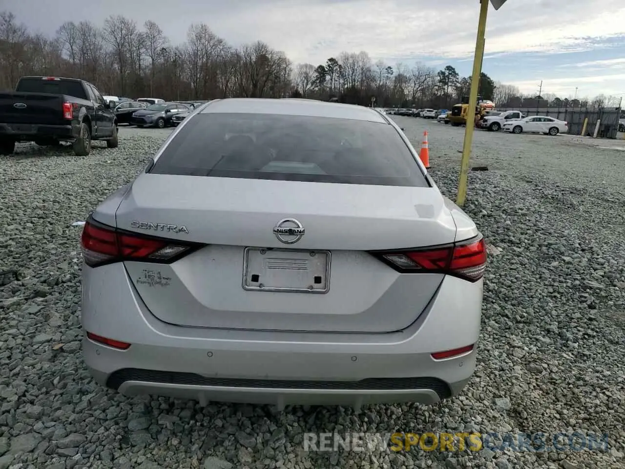 6 fotografías del automóvil dañado 3N1AB8BV8LY240853 NISSAN SENTRA 2020