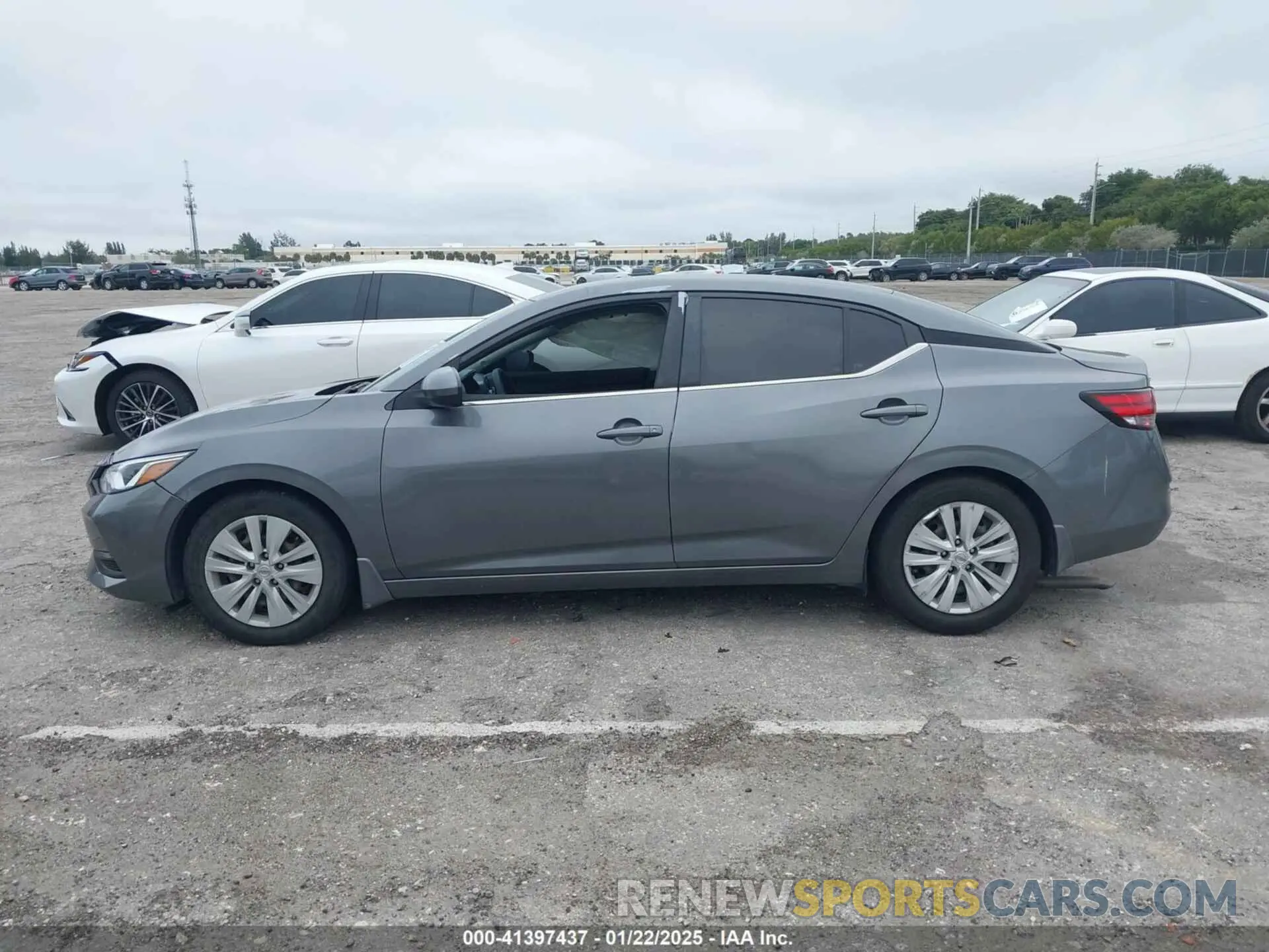 14 fotografías del automóvil dañado 3N1AB8BVXLY291612 NISSAN SENTRA 2020