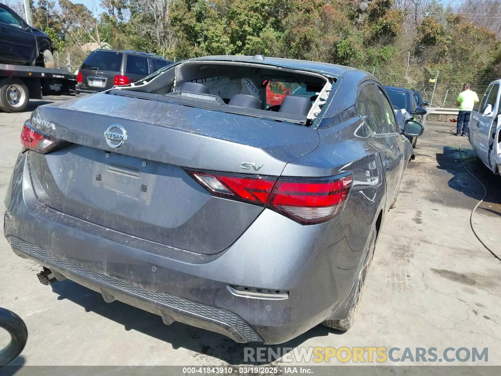 15 fotografías del automóvil dañado 3N1AB8CV0LY204704 NISSAN SENTRA 2020