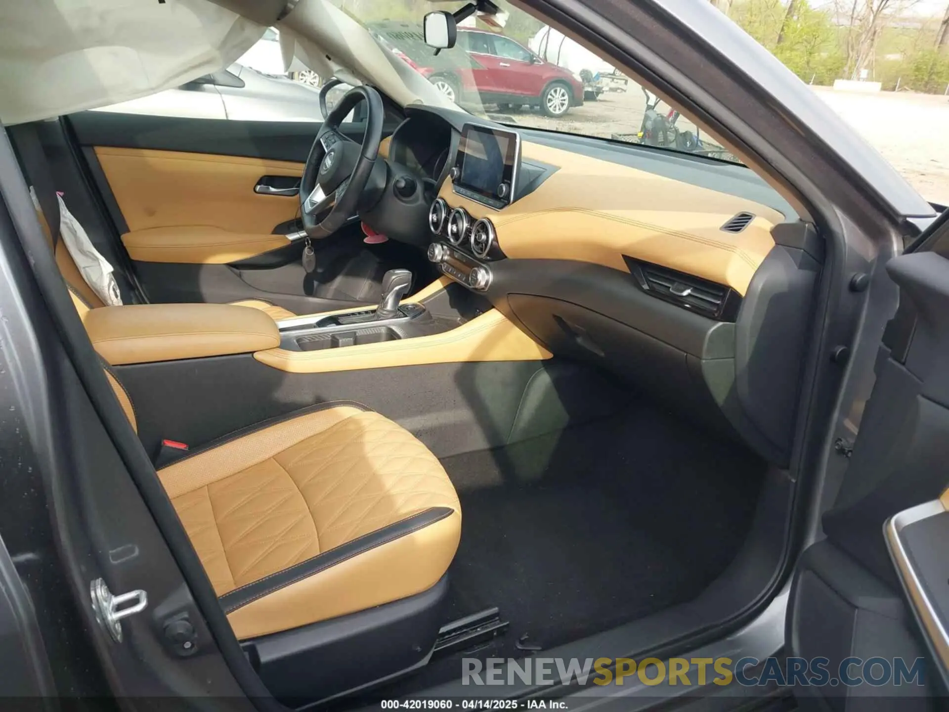 5 fotografías del automóvil dañado 3N1AB8CV0LY205903 NISSAN SENTRA 2020