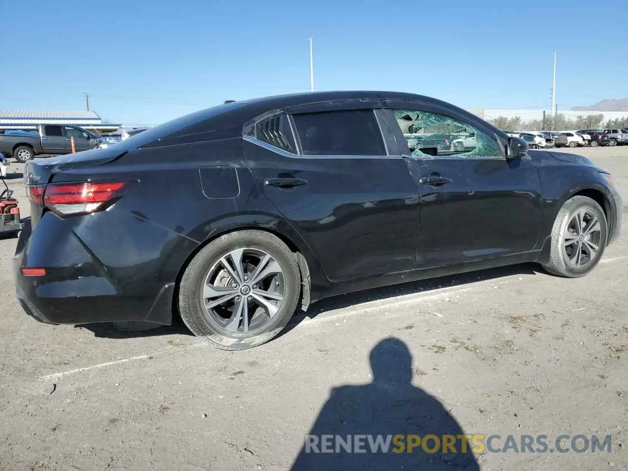 3 fotografías del automóvil dañado 3N1AB8CV0LY274865 NISSAN SENTRA 2020