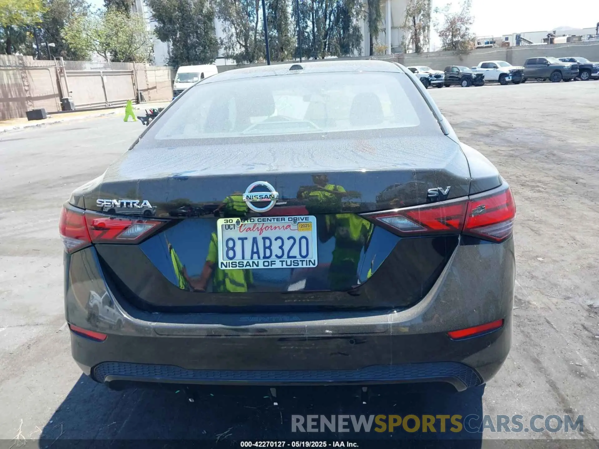 15 fotografías del automóvil dañado 3N1AB8CV0LY304995 NISSAN SENTRA 2020