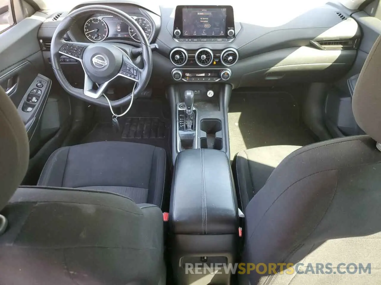 8 fotografías del automóvil dañado 3N1AB8CV1LY211323 NISSAN SENTRA 2020
