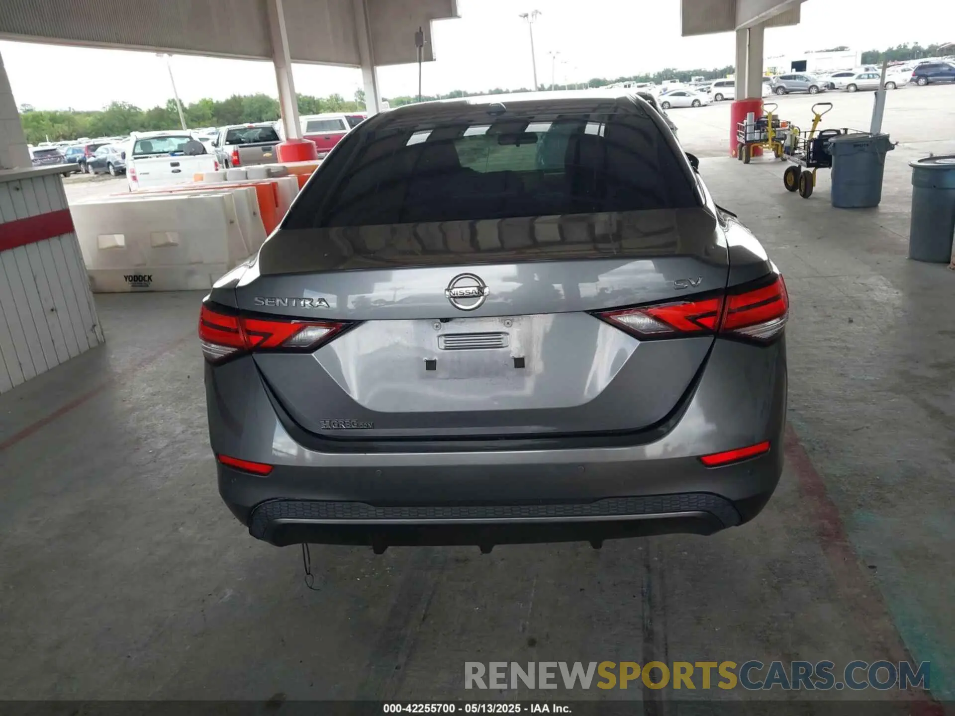 16 fotografías del automóvil dañado 3N1AB8CV1LY235475 NISSAN SENTRA 2020