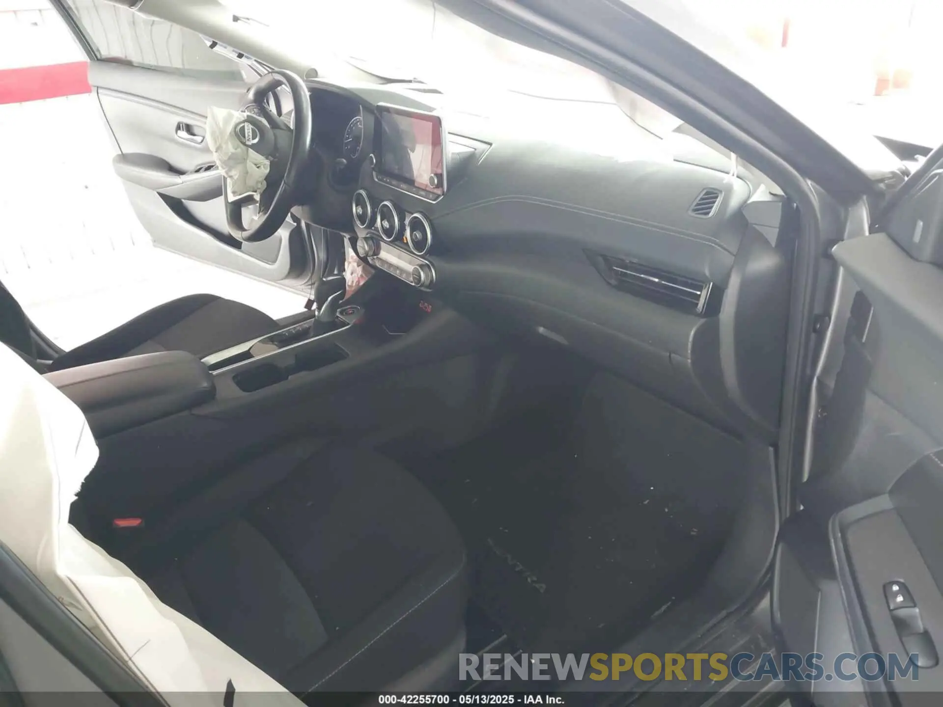 5 fotografías del automóvil dañado 3N1AB8CV1LY235475 NISSAN SENTRA 2020