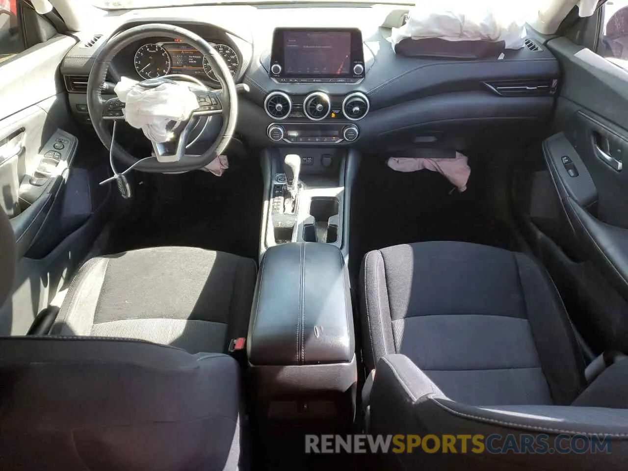 8 fotografías del automóvil dañado 3N1AB8CV3LY240810 NISSAN SENTRA 2020