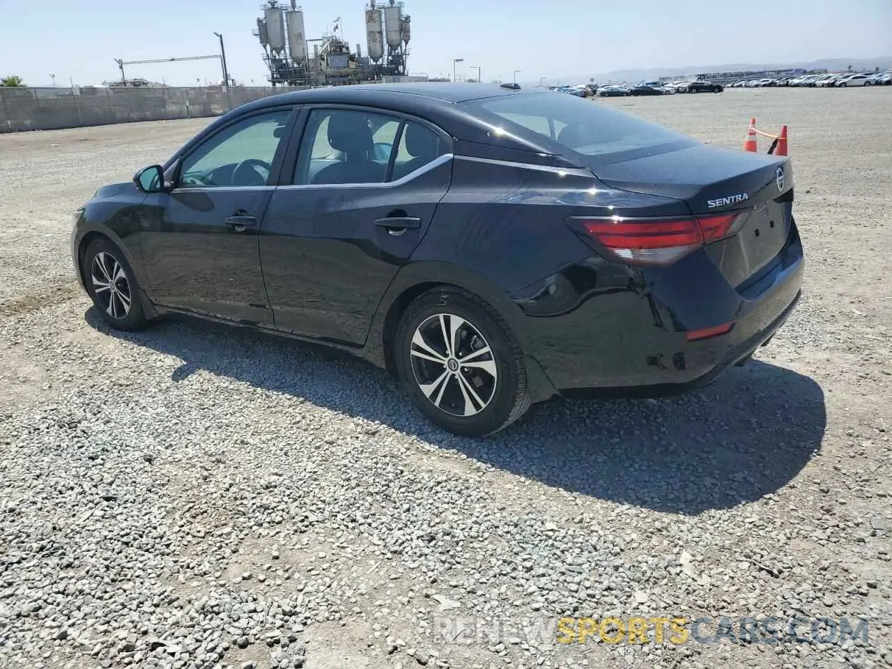 2 fotografías del automóvil dañado 3N1AB8CV3LY242699 NISSAN SENTRA 2020