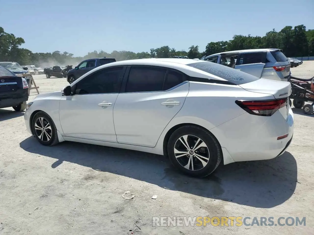 2 fotografías del automóvil dañado 3N1AB8CV3LY245523 NISSAN SENTRA 2020
