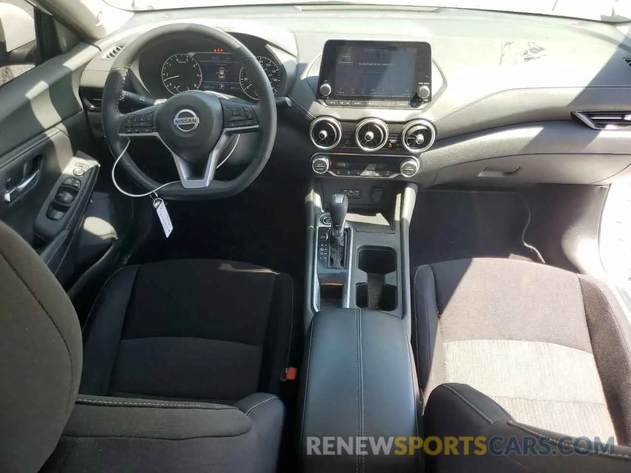8 fotografías del automóvil dañado 3N1AB8CV3LY310760 NISSAN SENTRA 2020