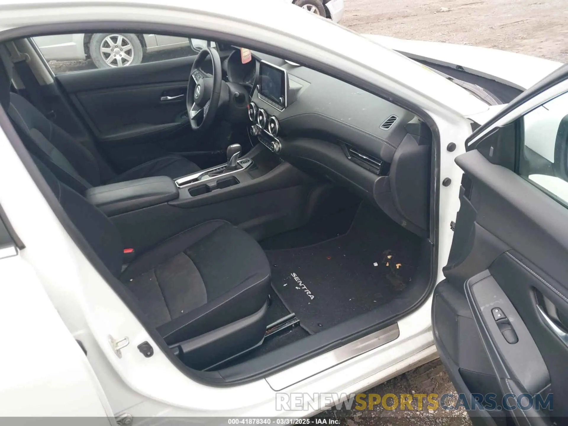 5 fotografías del automóvil dañado 3N1AB8CV4LY257423 NISSAN SENTRA 2020