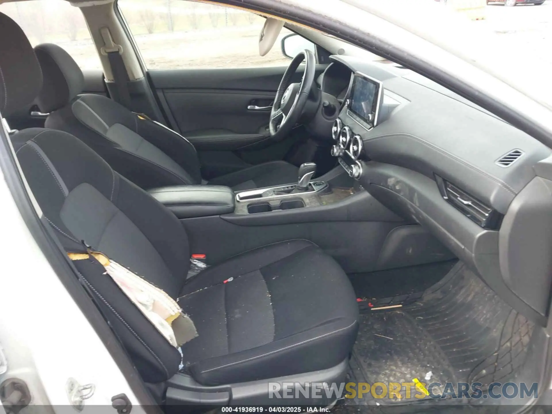 5 fotografías del automóvil dañado 3N1AB8CV4LY283729 NISSAN SENTRA 2020