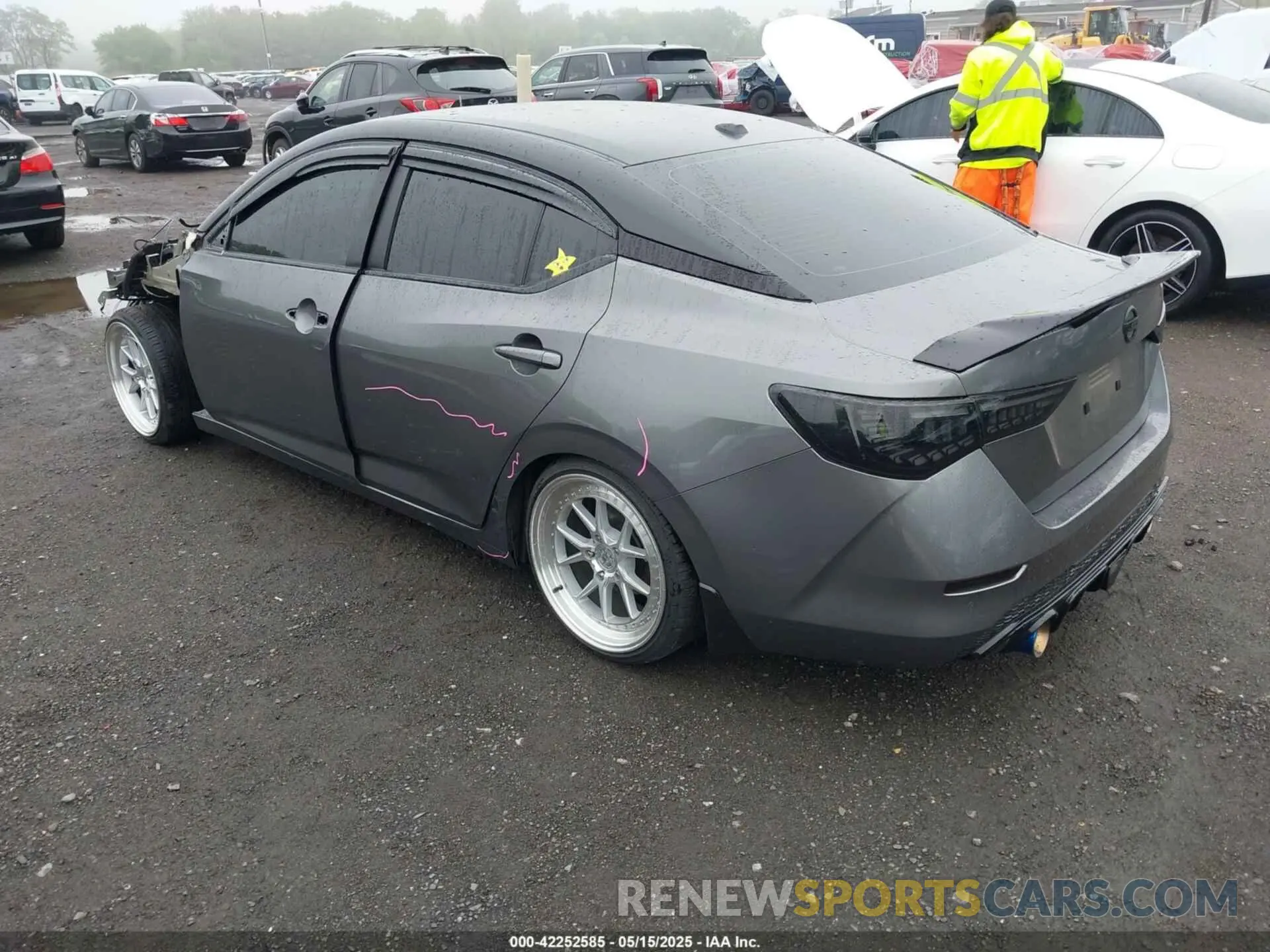 3 fotografías del automóvil dañado 3N1AB8CV4LY287988 NISSAN SENTRA 2020