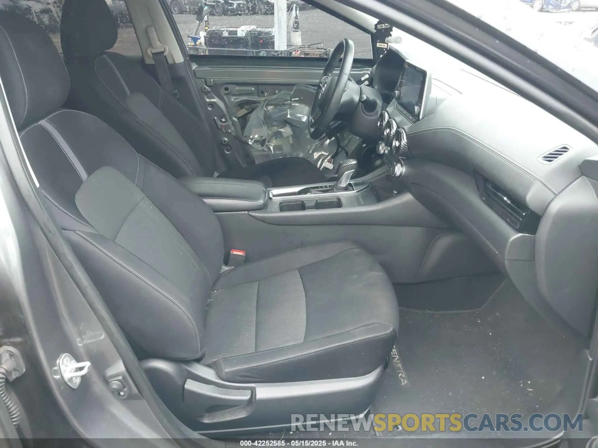 5 fotografías del automóvil dañado 3N1AB8CV4LY287988 NISSAN SENTRA 2020