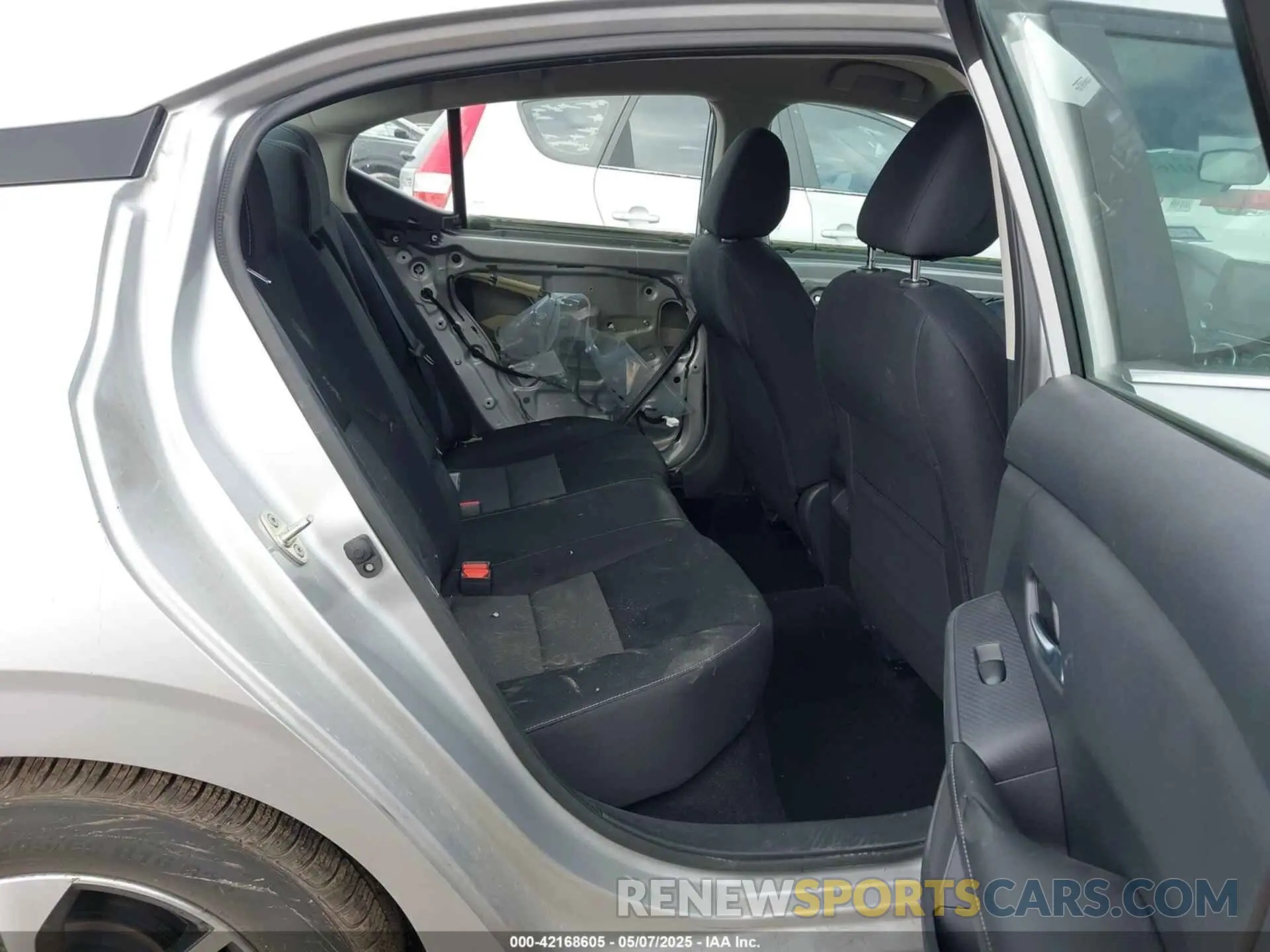 8 fotografías del automóvil dañado 3N1AB8CV5LY247189 NISSAN SENTRA 2020