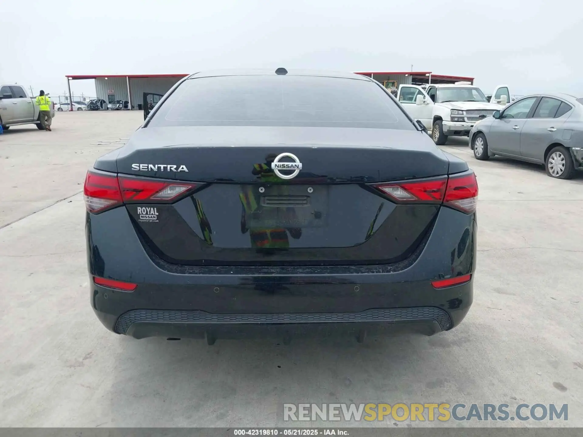 17 fotografías del automóvil dañado 3N1AB8CV5LY271394 NISSAN SENTRA 2020
