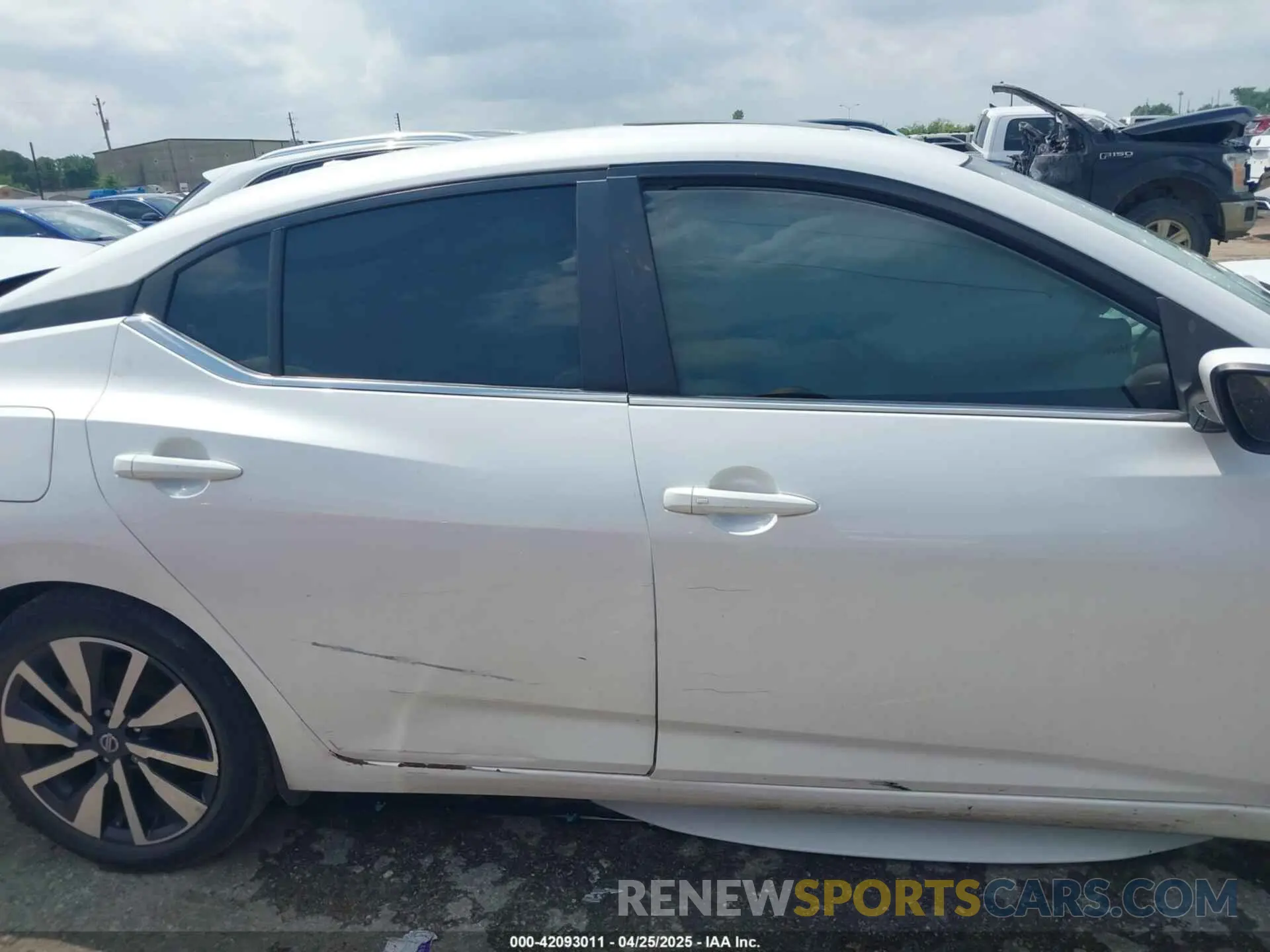 14 fotografías del automóvil dañado 3N1AB8CV5LY312543 NISSAN SENTRA 2020