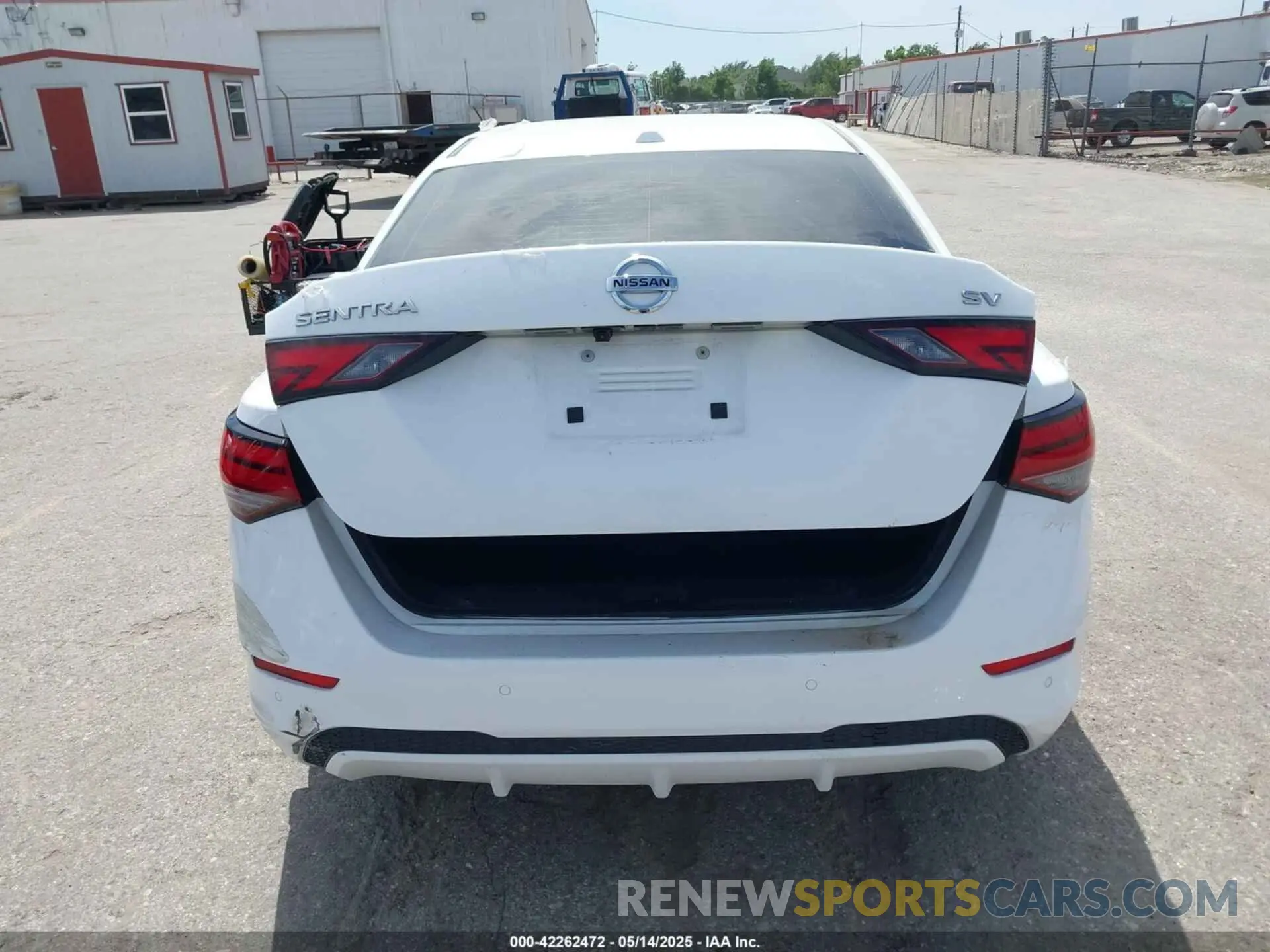 16 fotografías del automóvil dañado 3N1AB8CV6LY268360 NISSAN SENTRA 2020