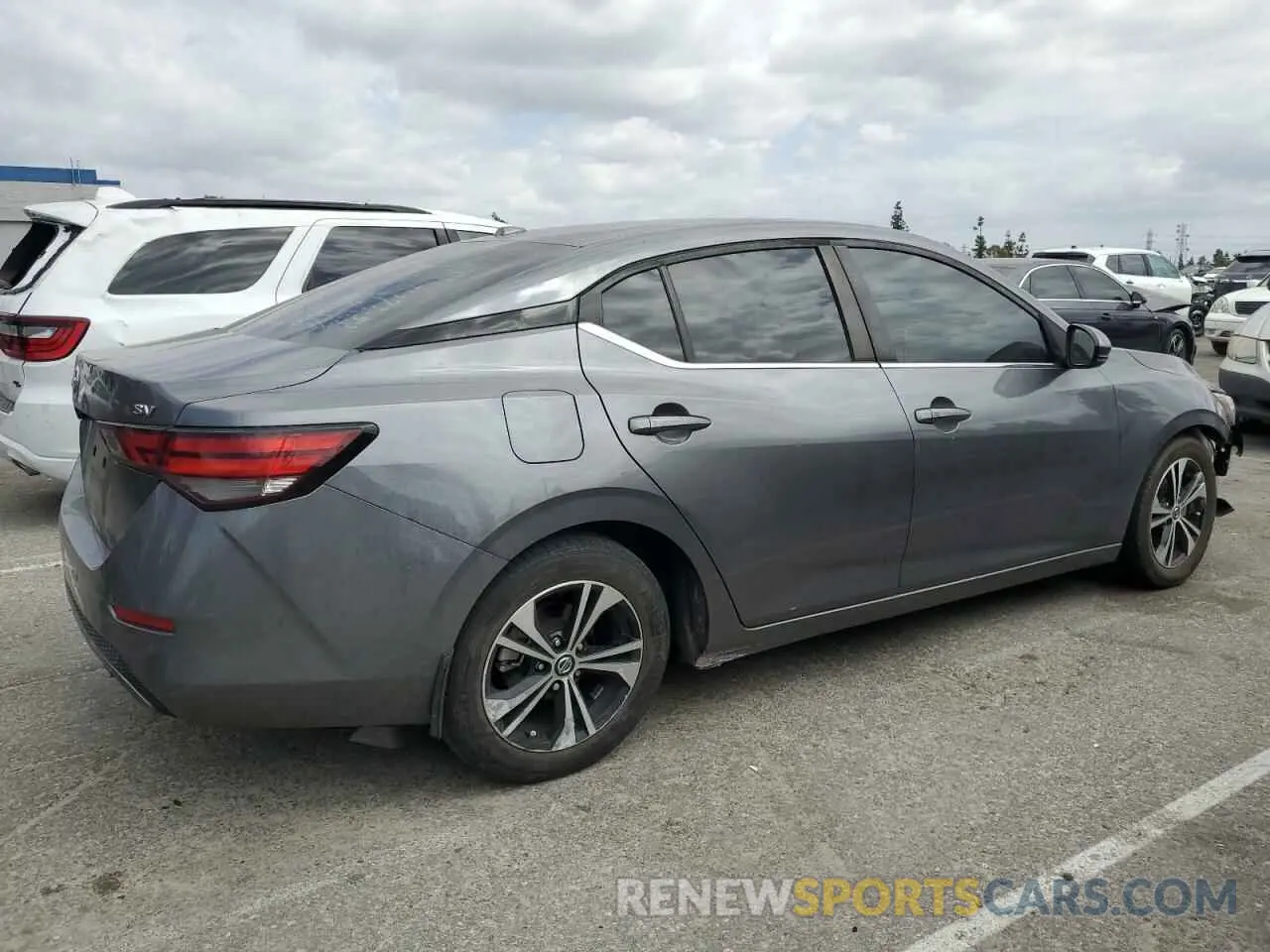 3 fotografías del automóvil dañado 3N1AB8CV6LY304726 NISSAN SENTRA 2020