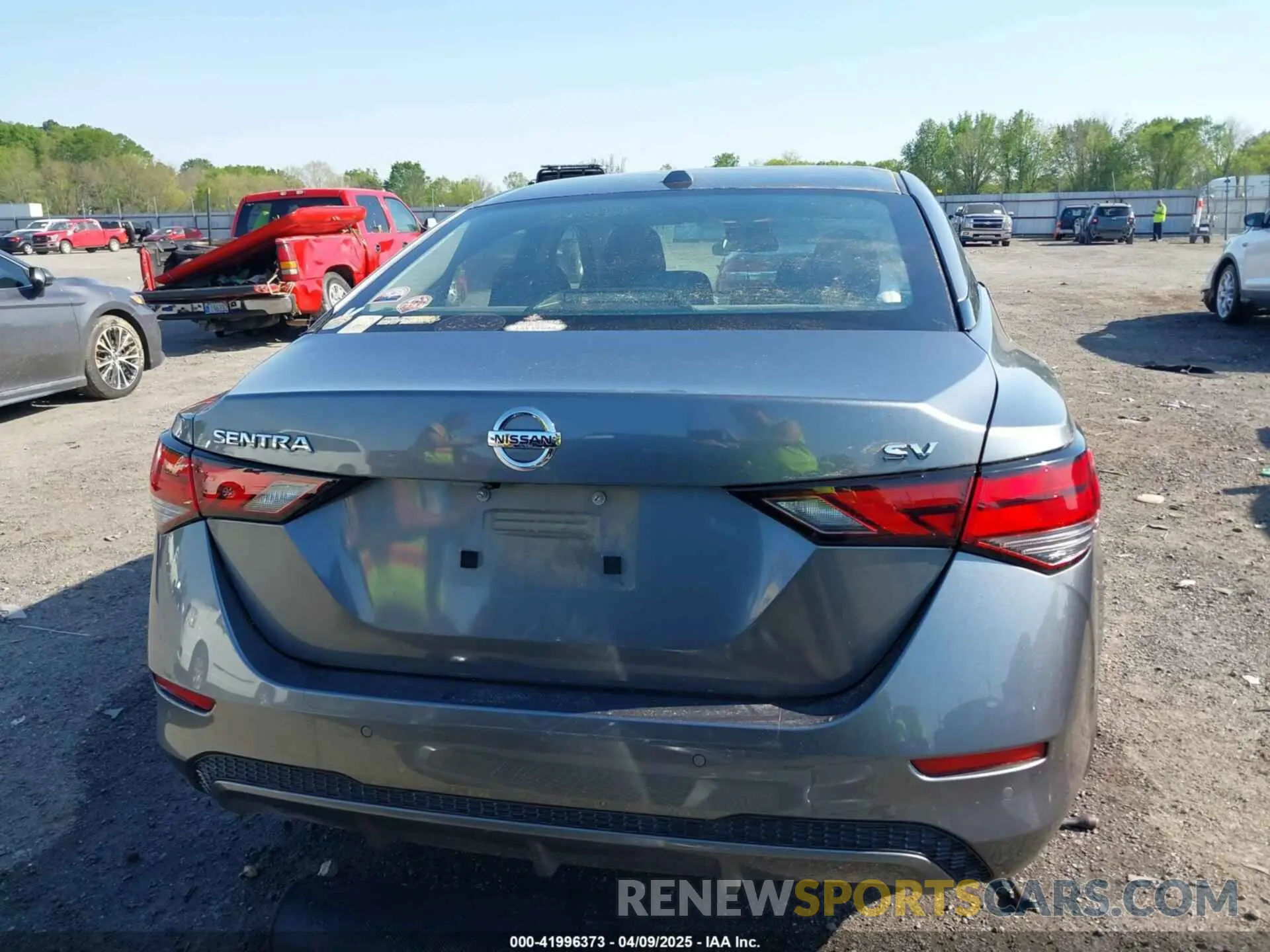 16 fotografías del automóvil dañado 3N1AB8CV7LY245699 NISSAN SENTRA 2020