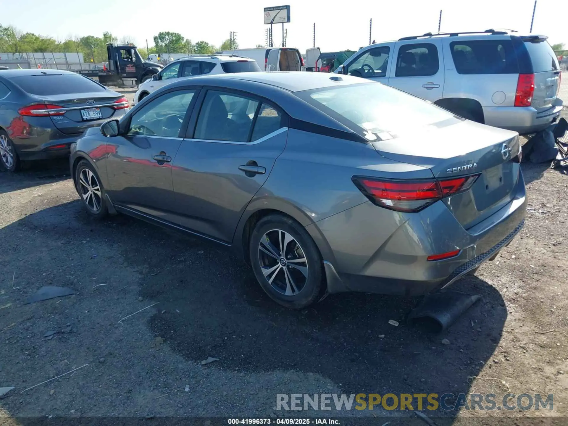 3 fotografías del automóvil dañado 3N1AB8CV7LY245699 NISSAN SENTRA 2020