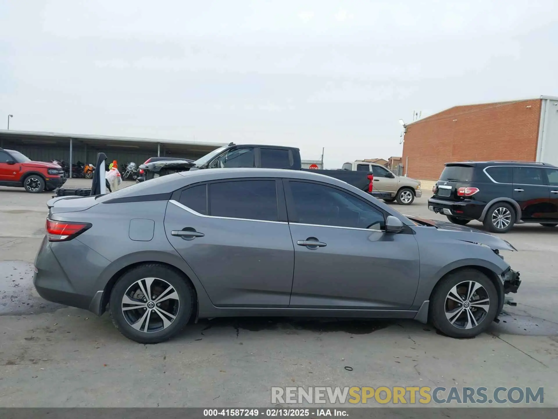 14 fotografías del automóvil dañado 3N1AB8CV7LY262020 NISSAN SENTRA 2020