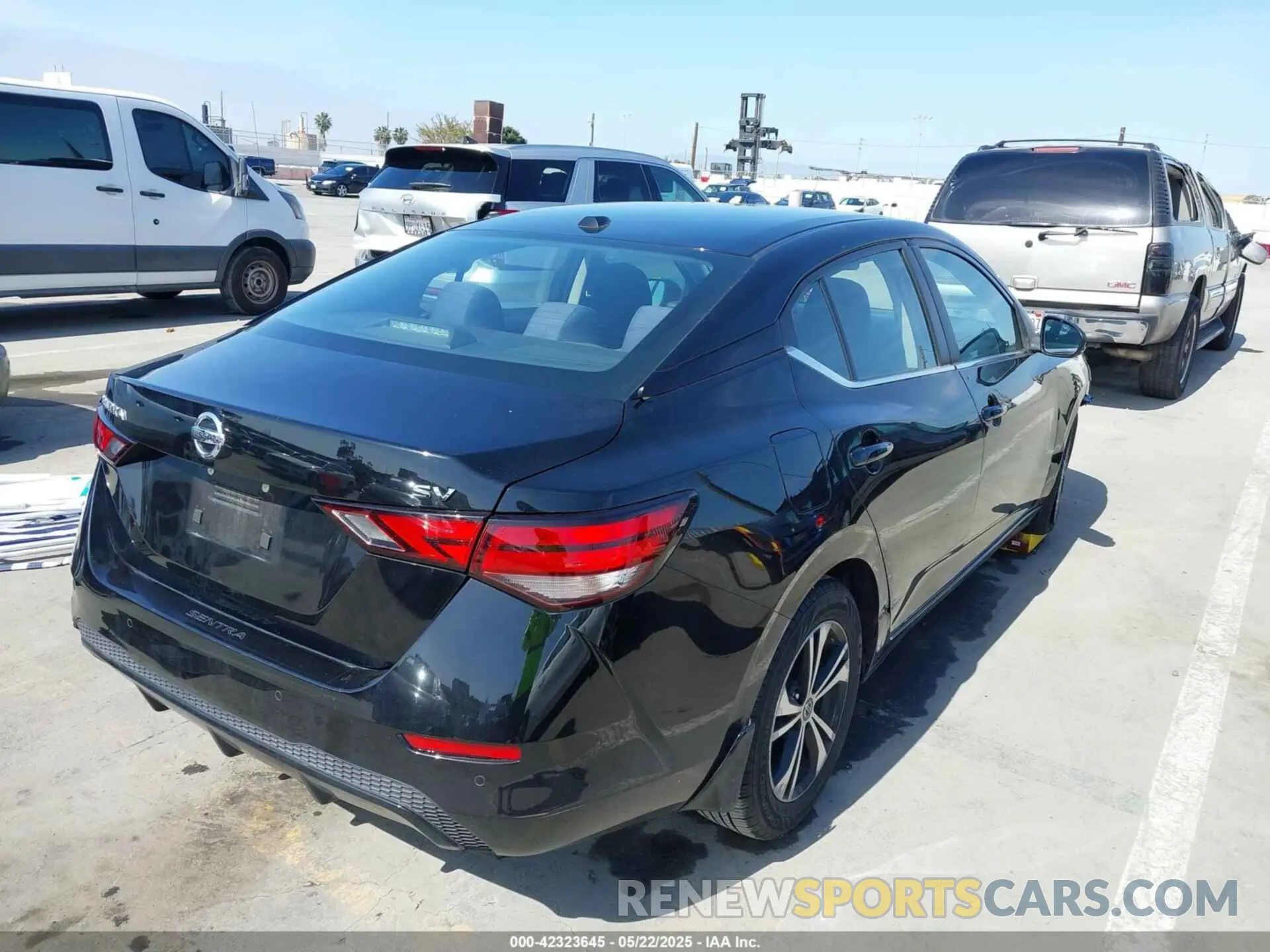 4 fotografías del automóvil dañado 3N1AB8CV7LY270036 NISSAN SENTRA 2020