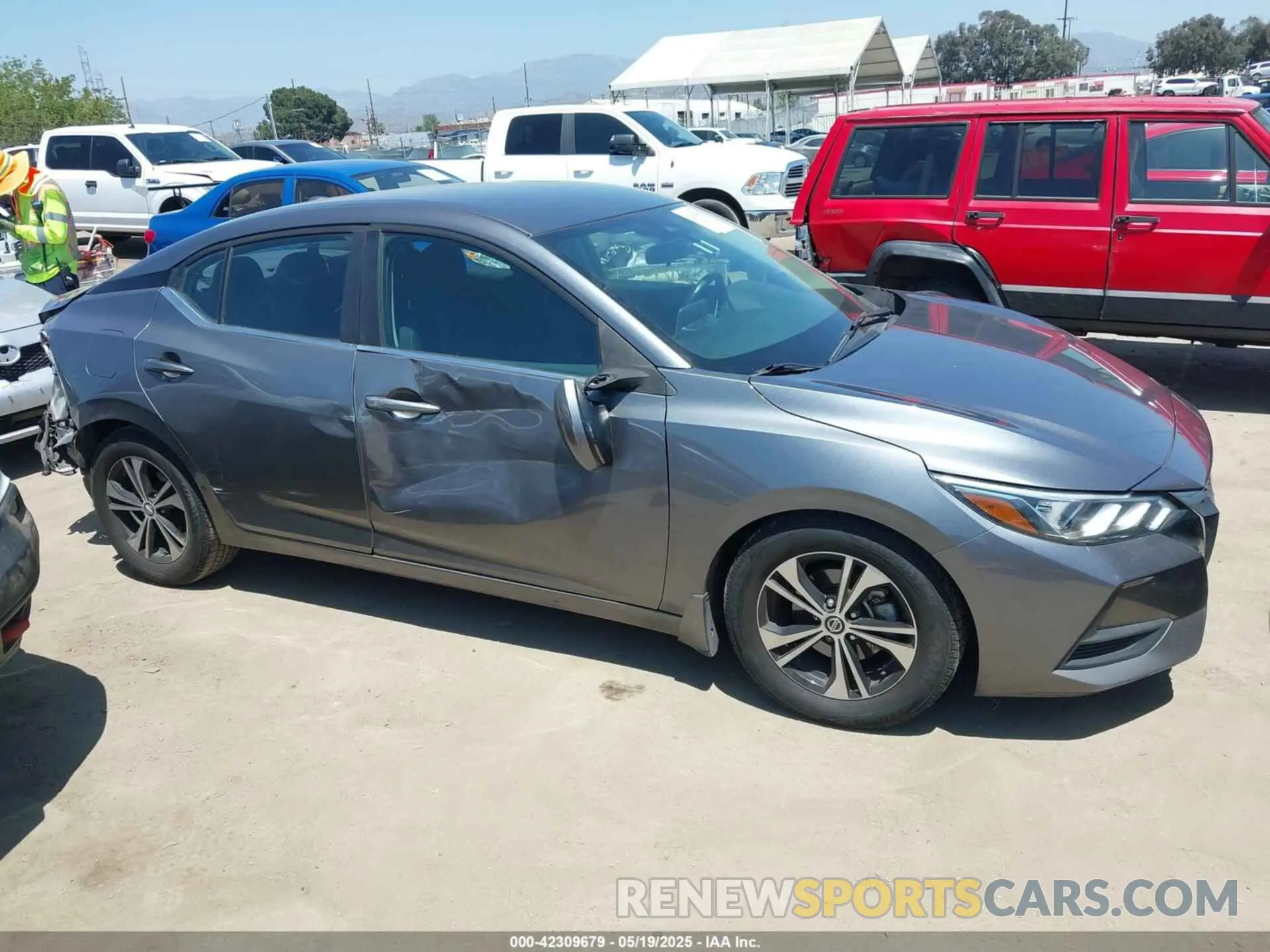 13 fotografías del automóvil dañado 3N1AB8CV8LY251253 NISSAN SENTRA 2020