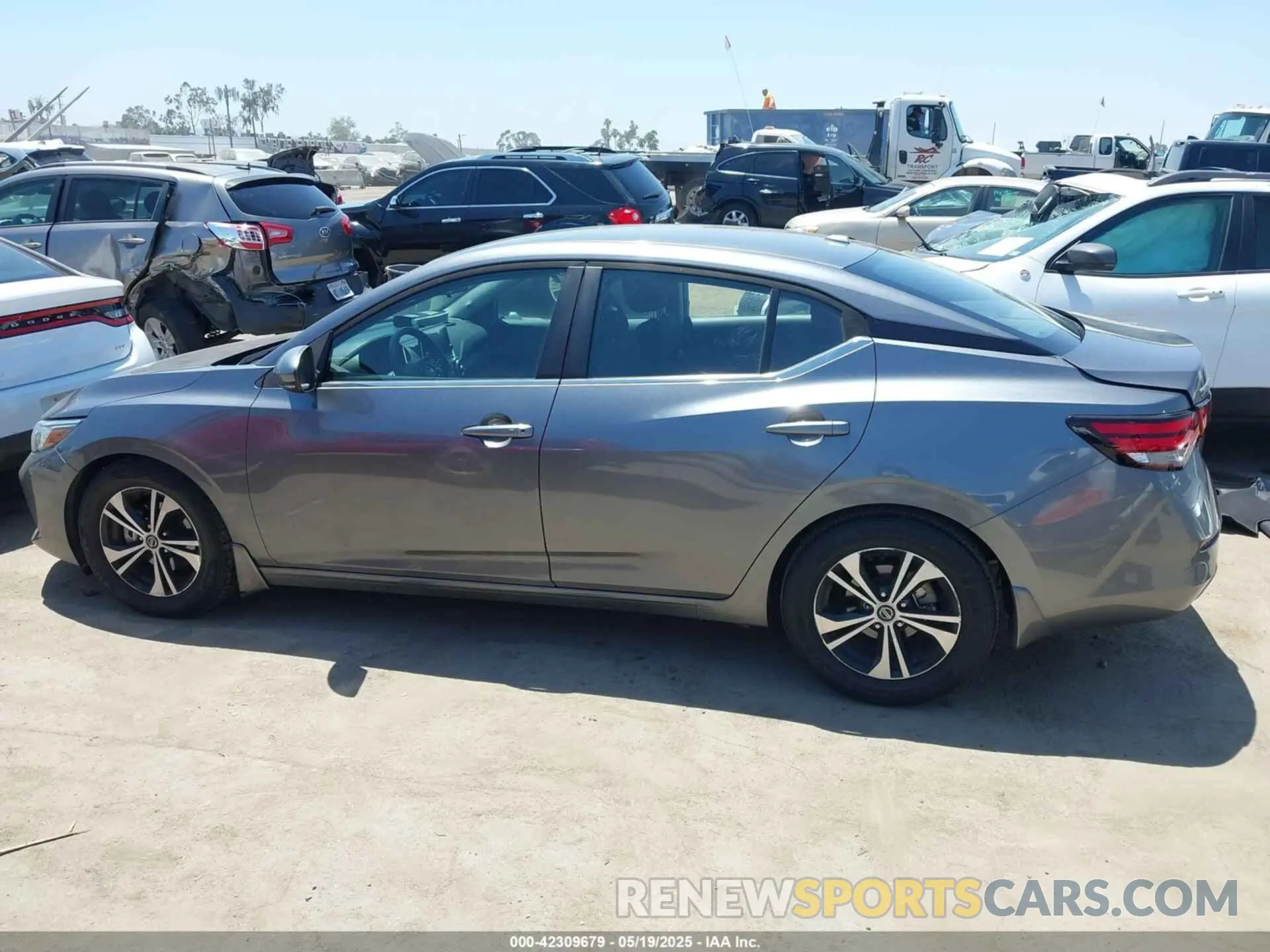 14 fotografías del automóvil dañado 3N1AB8CV8LY251253 NISSAN SENTRA 2020