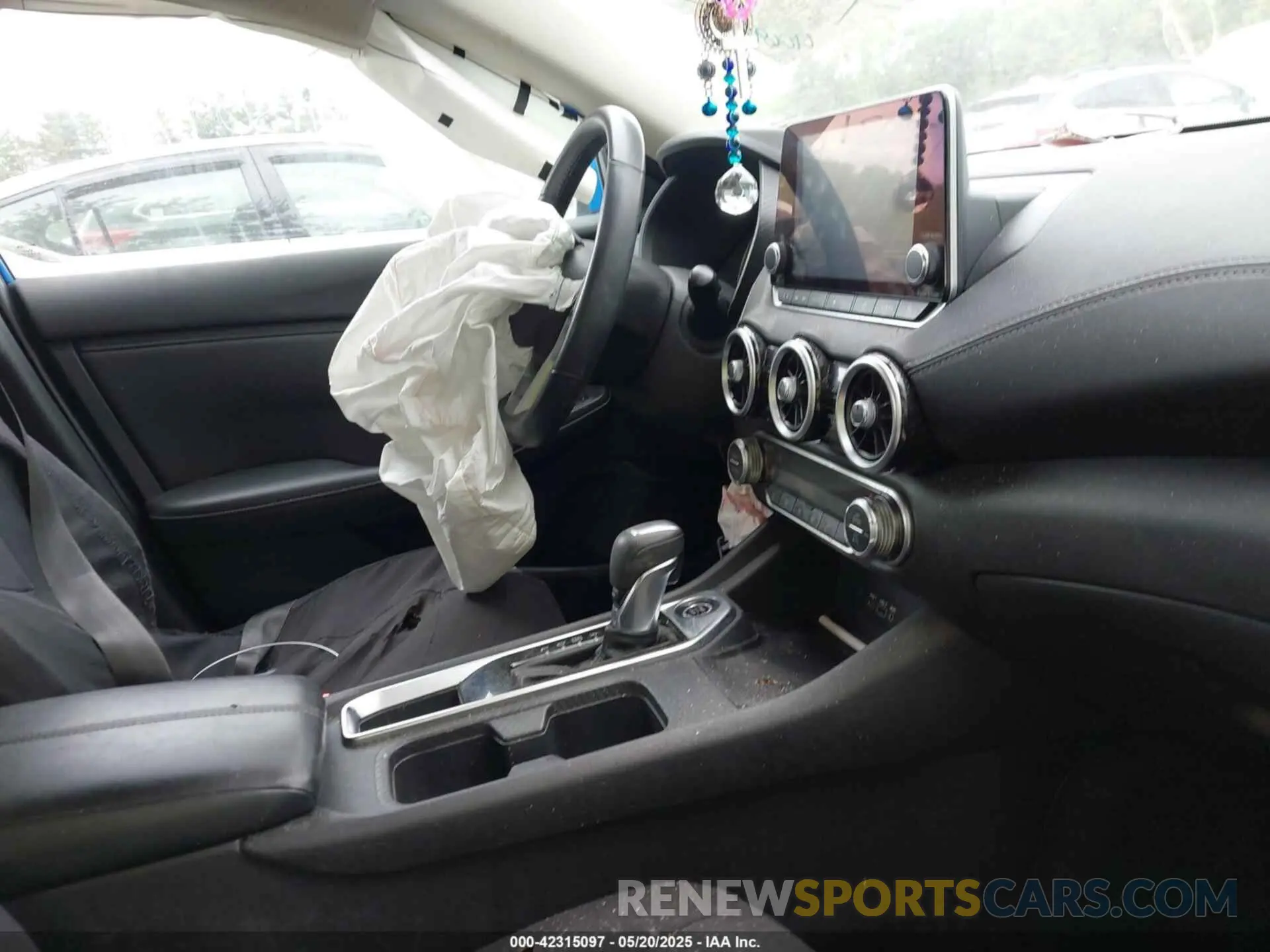 5 fotografías del automóvil dañado 3N1AB8CV8LY313086 NISSAN SENTRA 2020