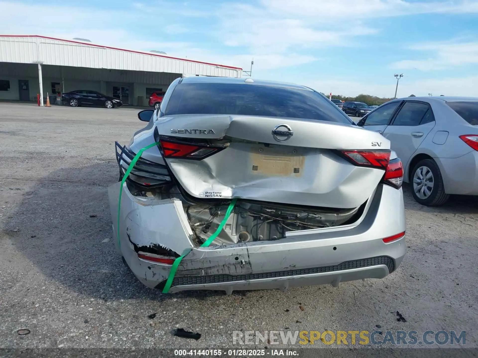 17 fotografías del automóvil dañado 3N1AB8CV9LY209061 NISSAN SENTRA 2020