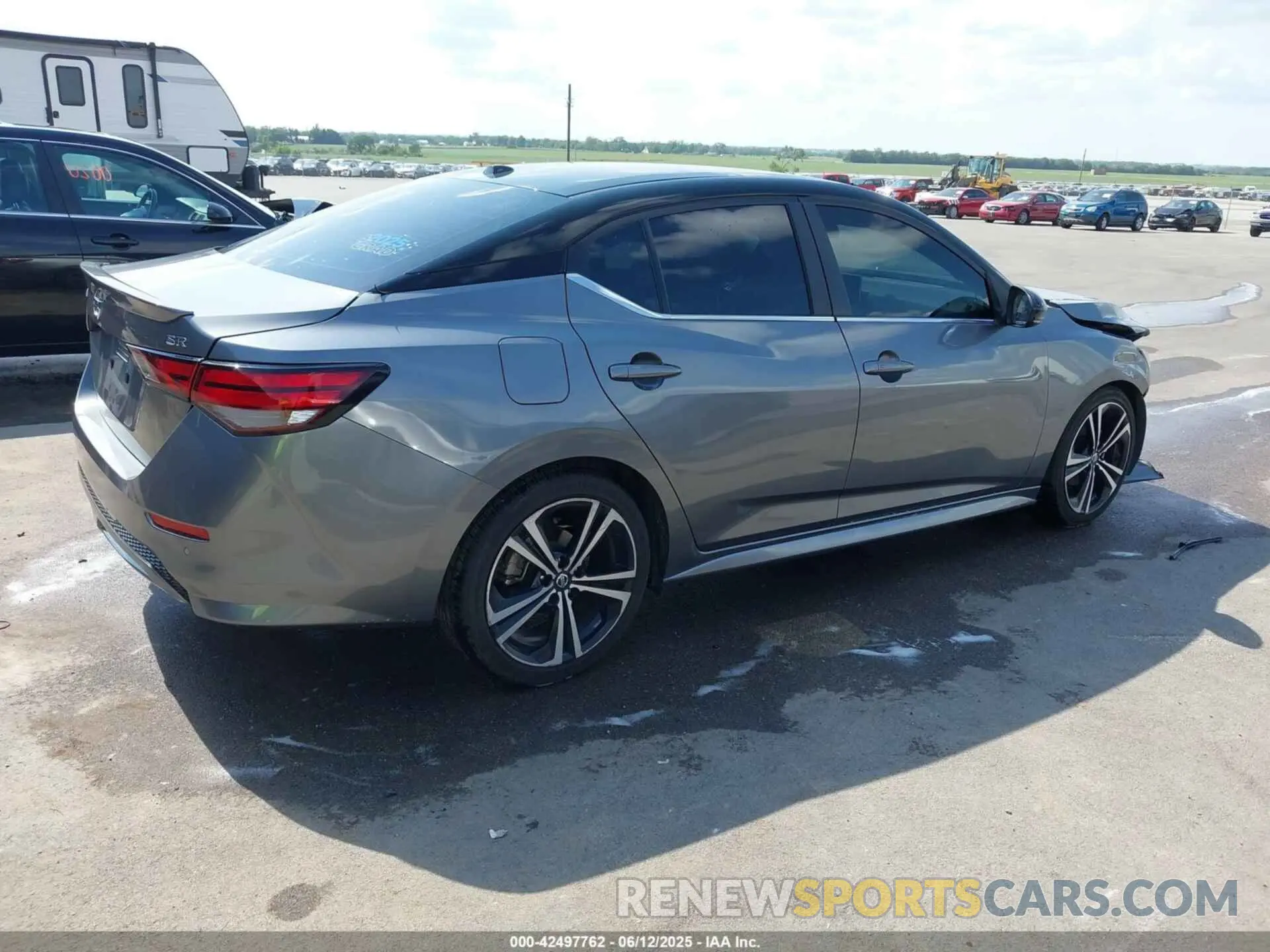 4 fotografías del automóvil dañado 3N1AB8DV0LY246885 NISSAN SENTRA 2020