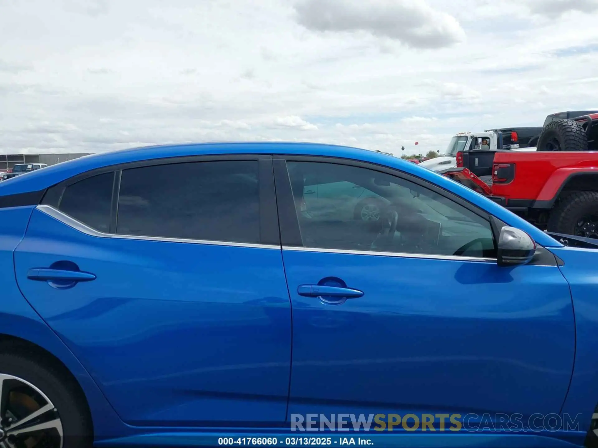 13 fotografías del automóvil dañado 3N1AB8DV2LY239100 NISSAN SENTRA 2020