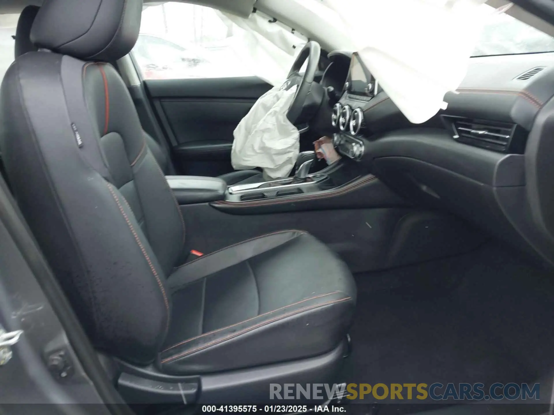 5 fotografías del automóvil dañado 3N1AB8DV5LY266338 NISSAN SENTRA 2020