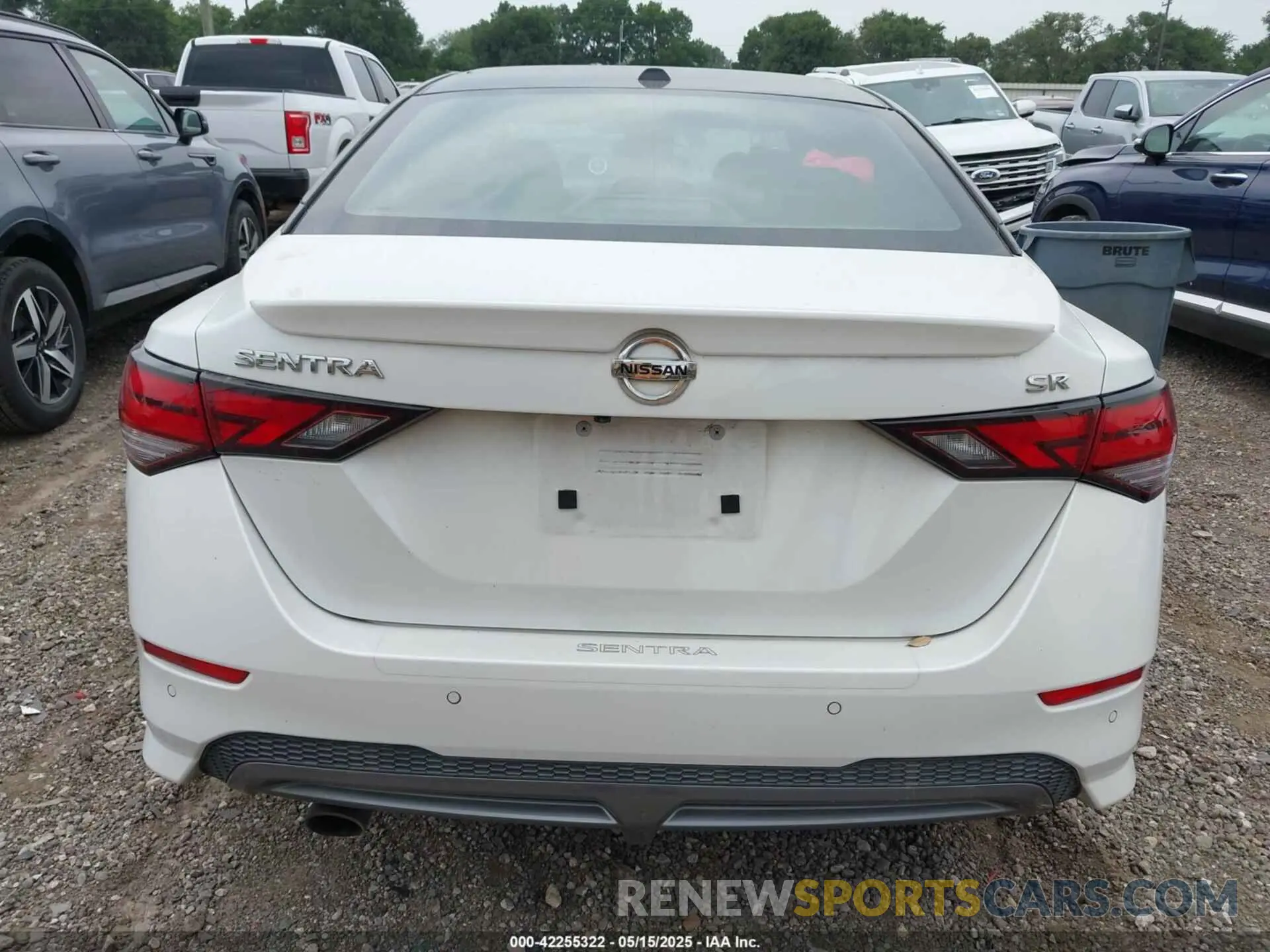 17 fotografías del automóvil dañado 3N1AB8DV6LY241609 NISSAN SENTRA 2020