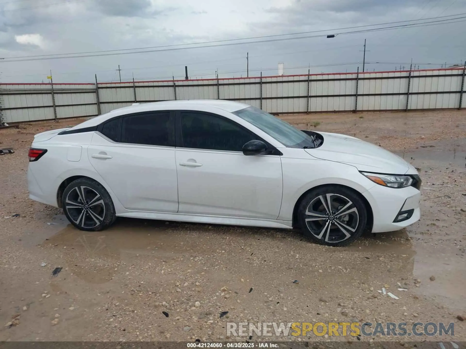 13 fotografías del automóvil dañado 3N1AB8DV6LY253856 NISSAN SENTRA 2020
