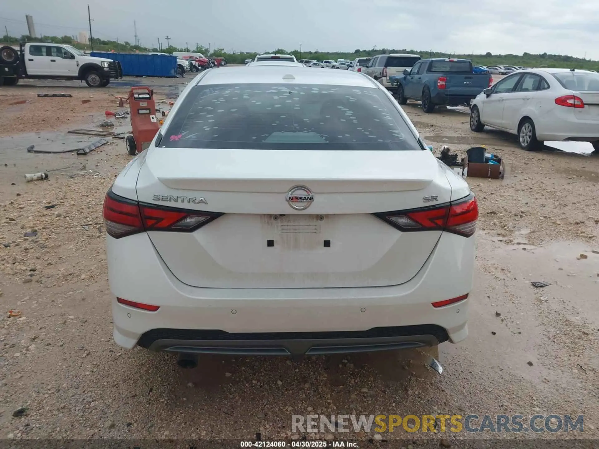 16 fotografías del automóvil dañado 3N1AB8DV6LY253856 NISSAN SENTRA 2020