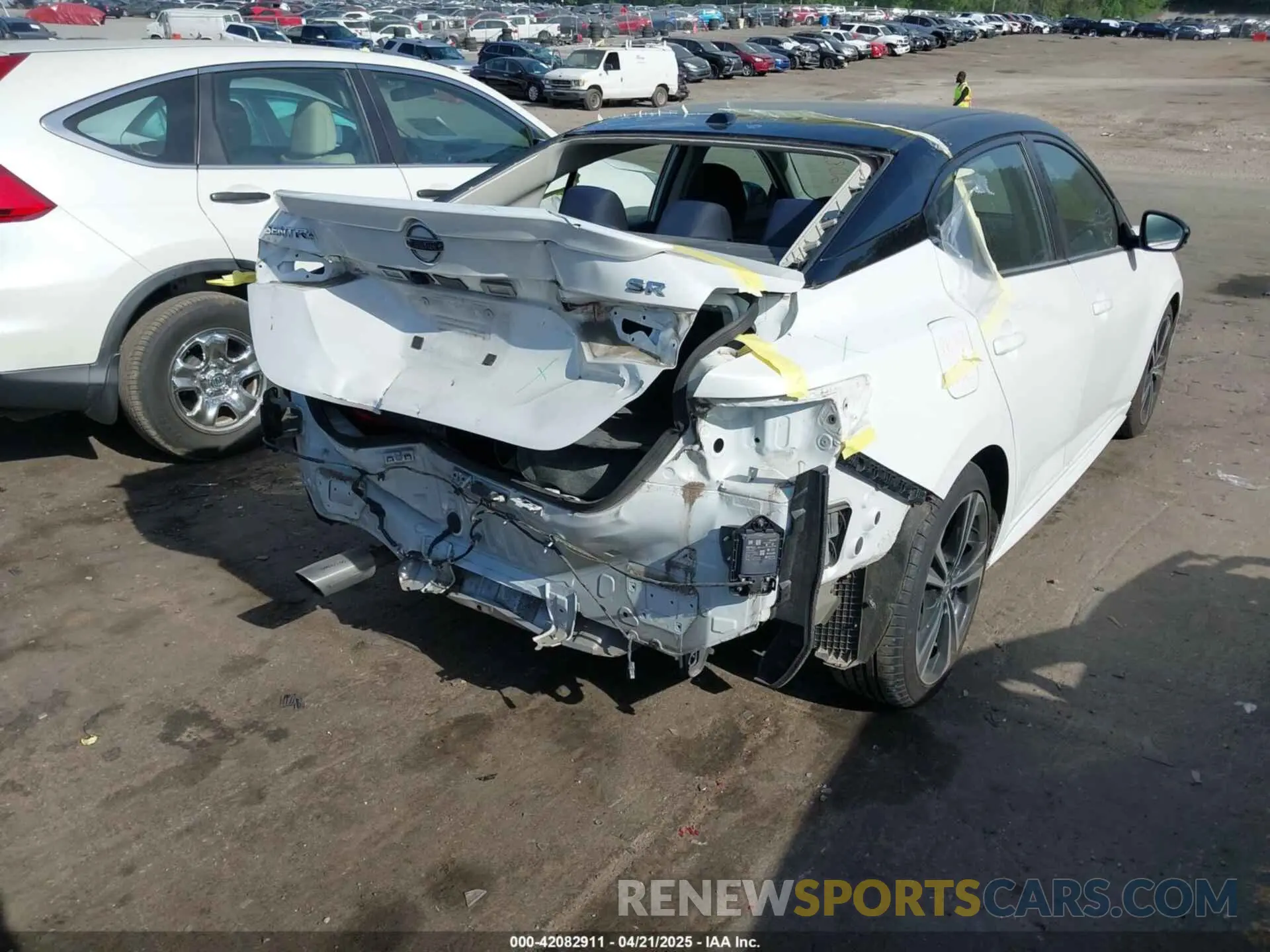 4 fotografías del automóvil dañado 3N1AB8DV6LY290485 NISSAN SENTRA 2020