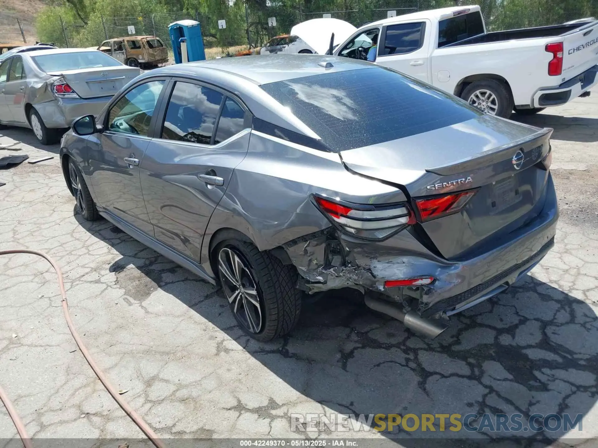3 fotografías del automóvil dañado 3N1AB8DV7LY285506 NISSAN SENTRA 2020